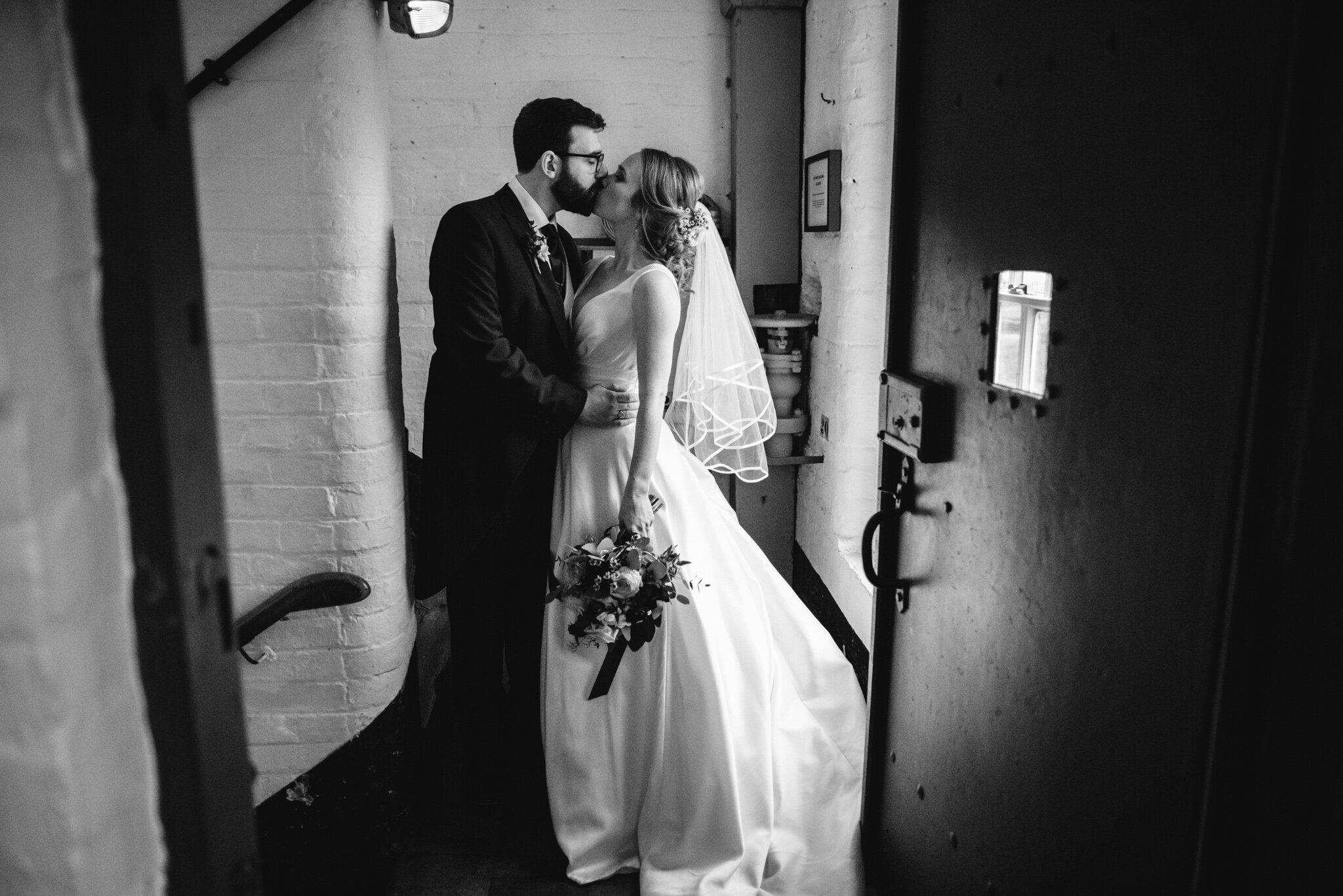 derbyshire-wedding-elopement-photographer-best-2020-10.jpg