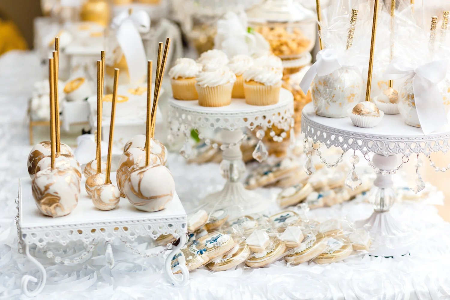 Candid Frames Photography