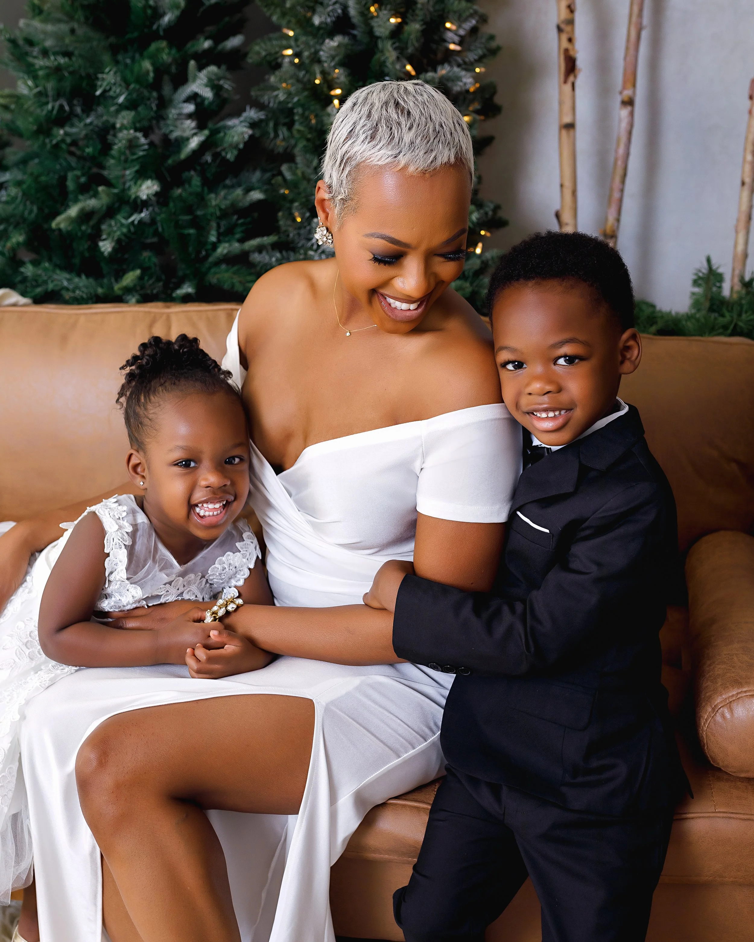 Johnson Family 2023_Candid Frames Photography-4.jpg