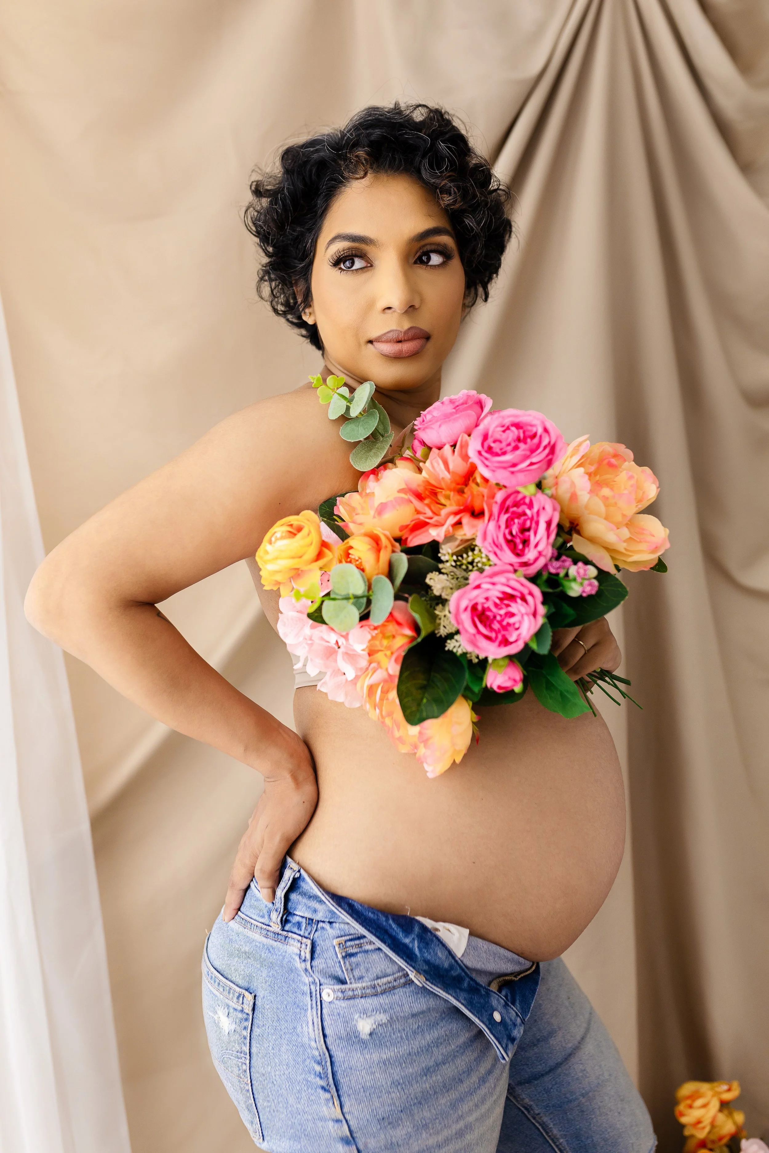 Chitampalli Maternity 2023_Candid Frames Photo-6 low.jpeg