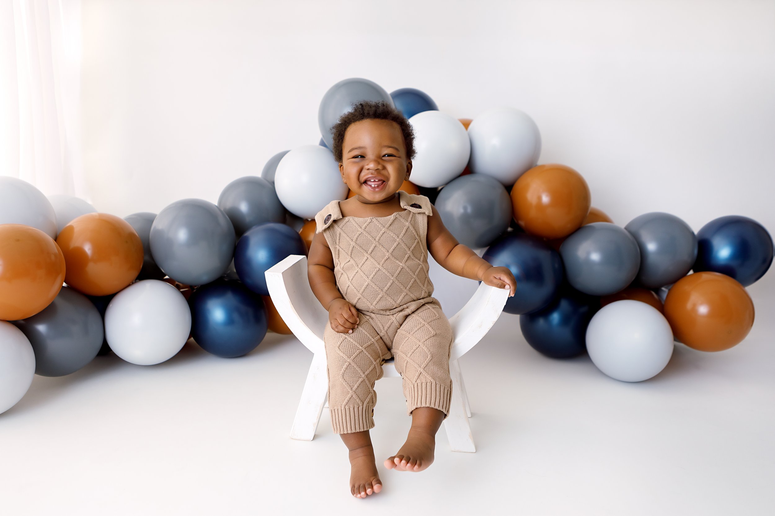 Moore_Atlanta Cake Smash Photography-3.jpeg