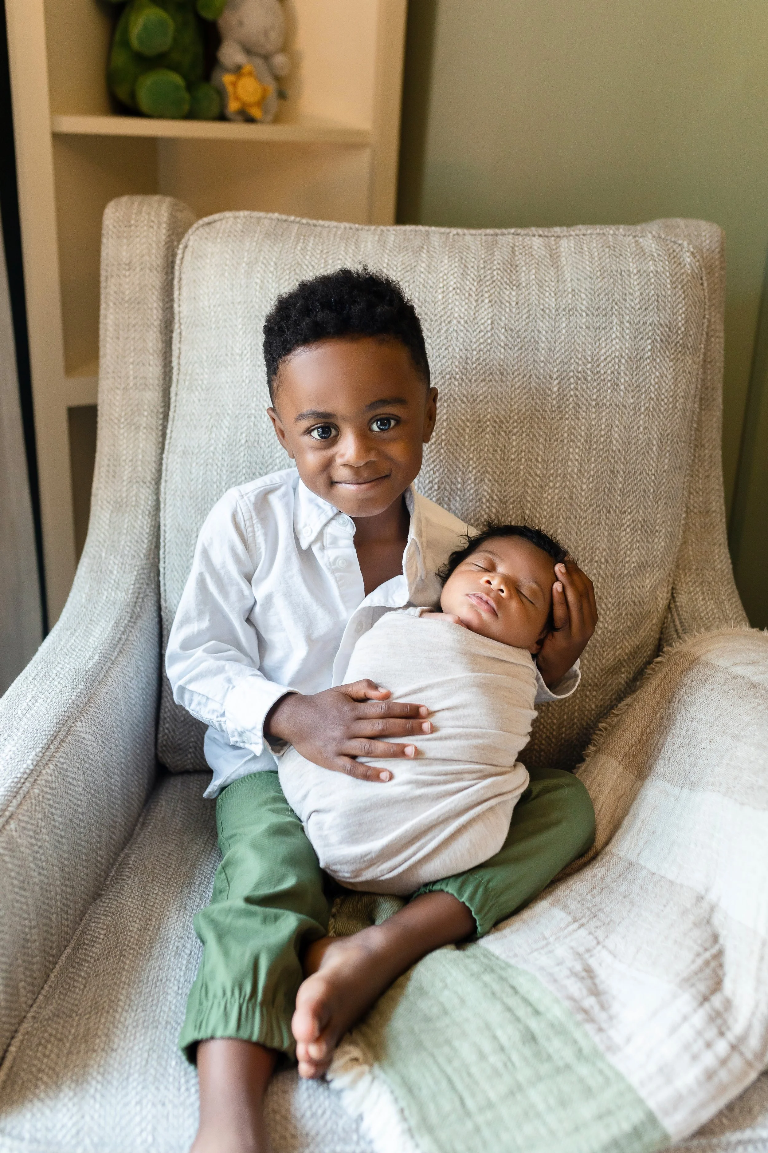 Atlanta-in-home-lifestyle-newborn-photography-session-Cole23-3.jpeg
