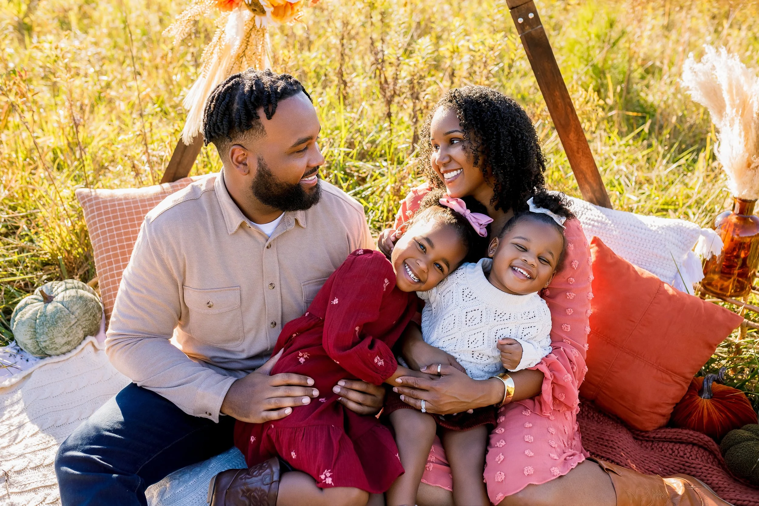 Atlanta Fall Mini Session 2025_Candid Frames Photography-Rainey2.jpeg