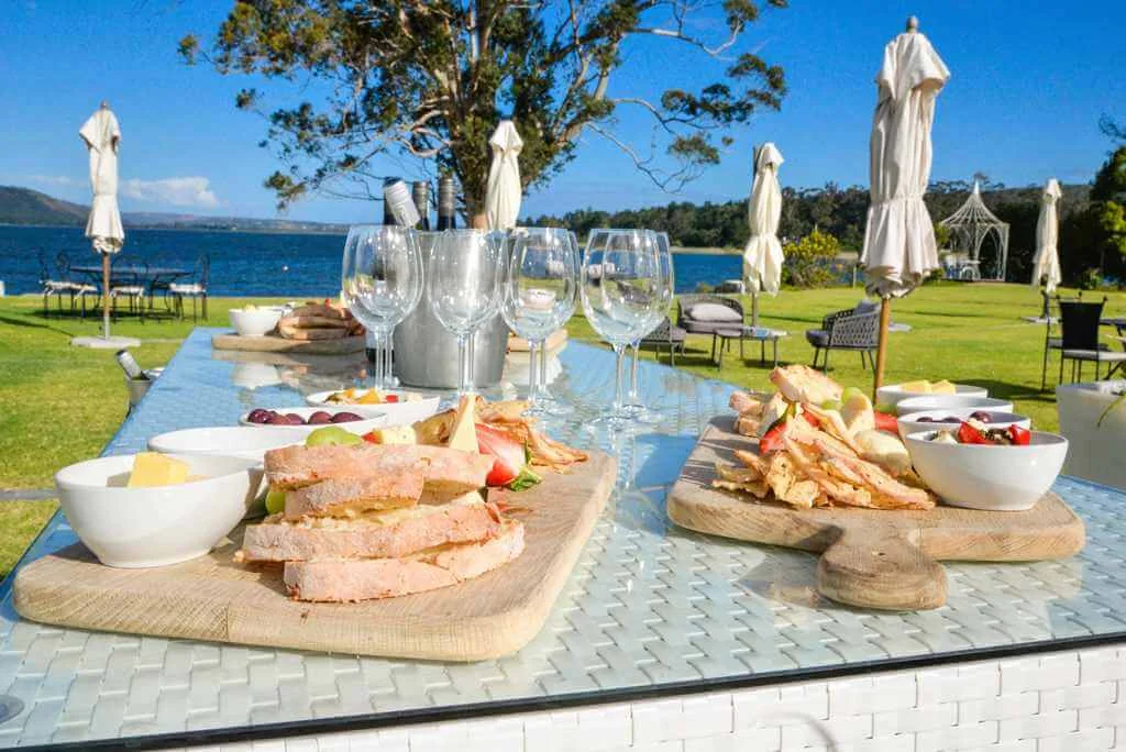 Benguela-brasserie-best-waterfront-restaurant-knysna.jpg