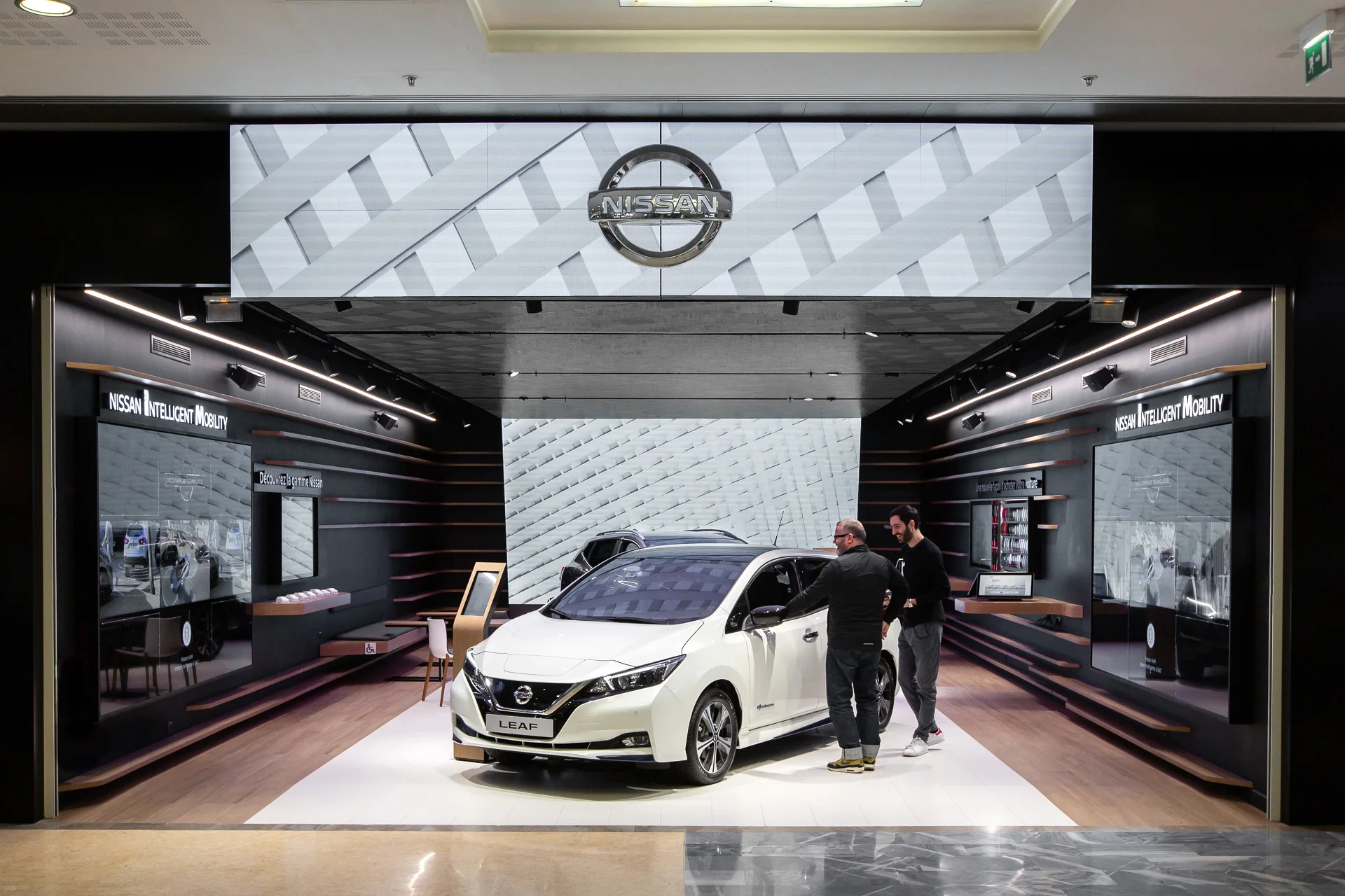 Nissan_Paris-5.jpg