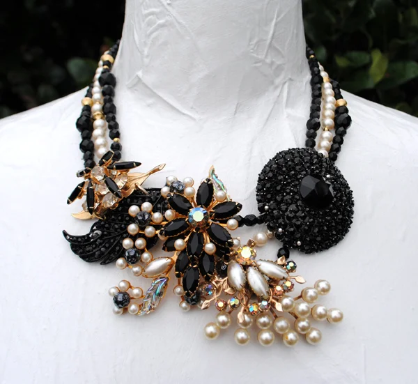 Adorn by samouce_cheryl adkins_Victorian garden.jpg