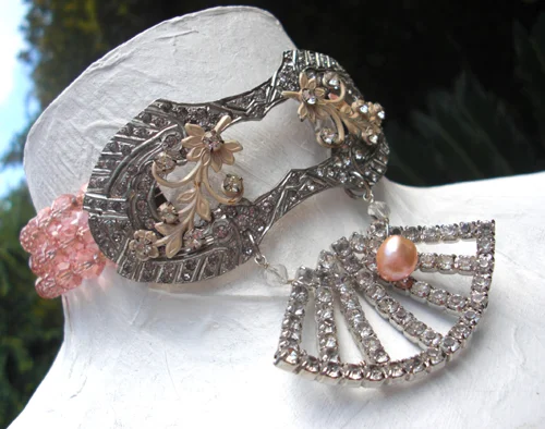 ADORN by Samouce_Art Deco rhn buckle czech glass pearl clam shell choker_dt.jpg