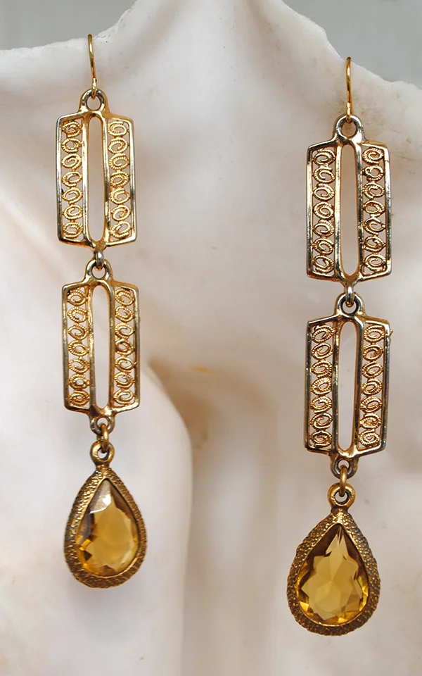 adorn by samouce_vintage faceted amber jewel chain link earrings.jpg