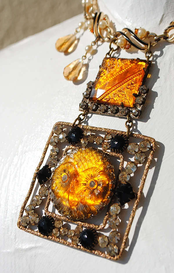 adorn by samouce_art deco glass owl buckle necklace2.jpg