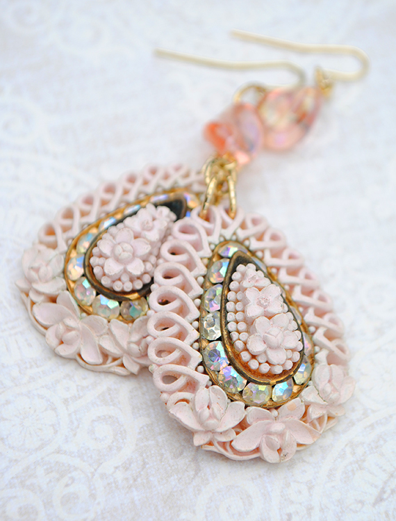 adorn+by+samouce_40s+carved+celluloid+rhn+pink+drop+earrings3.jpg