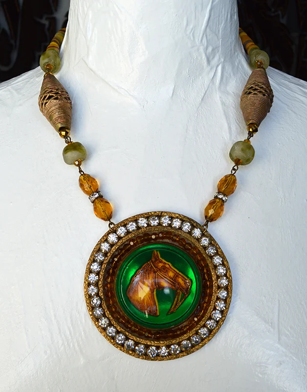 adorn by samouce_horse bridal rosette amber glass necklace3.jpg