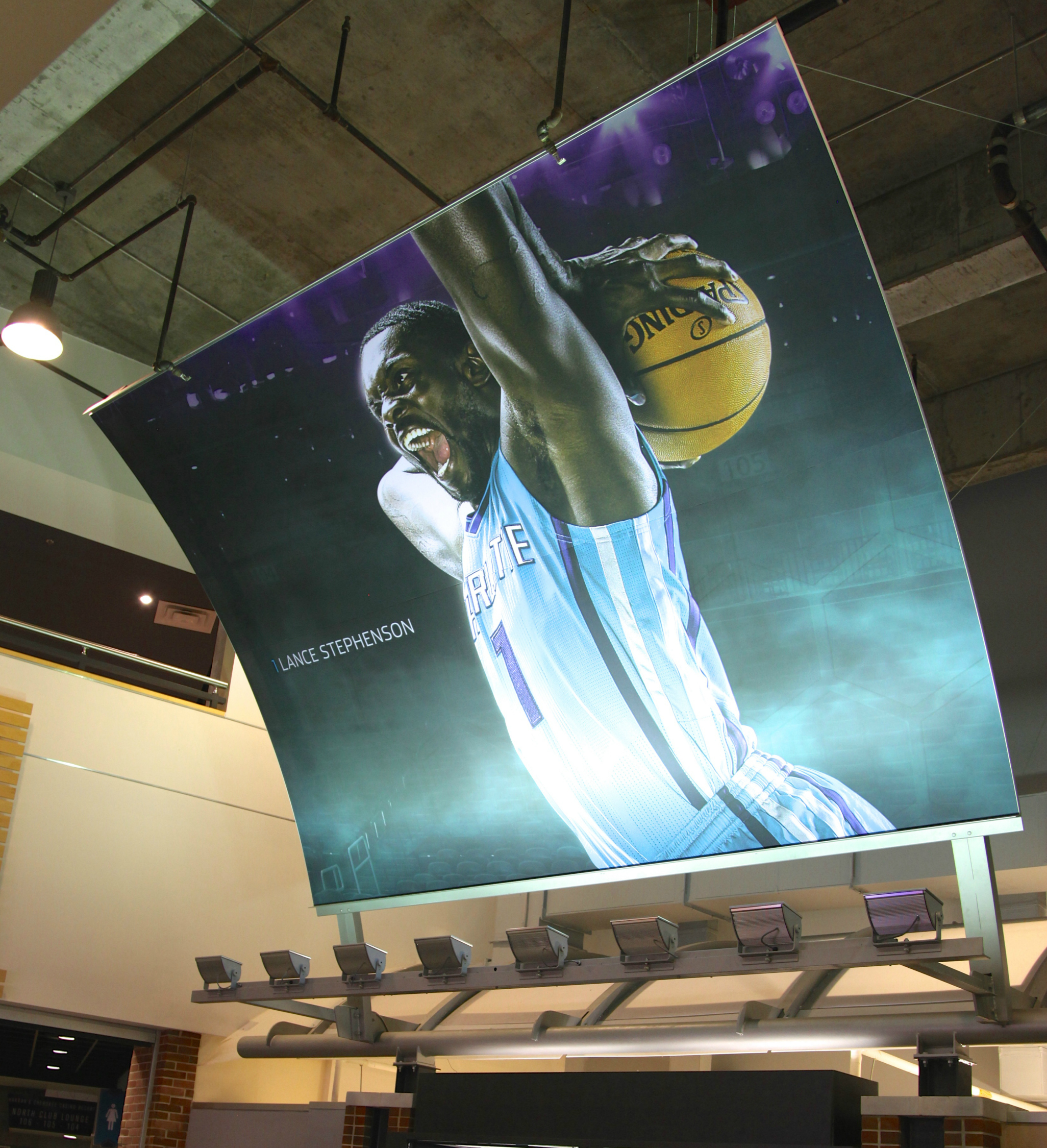 Hornets_Curved_Ceiling_Lance_Stephenson.jpg