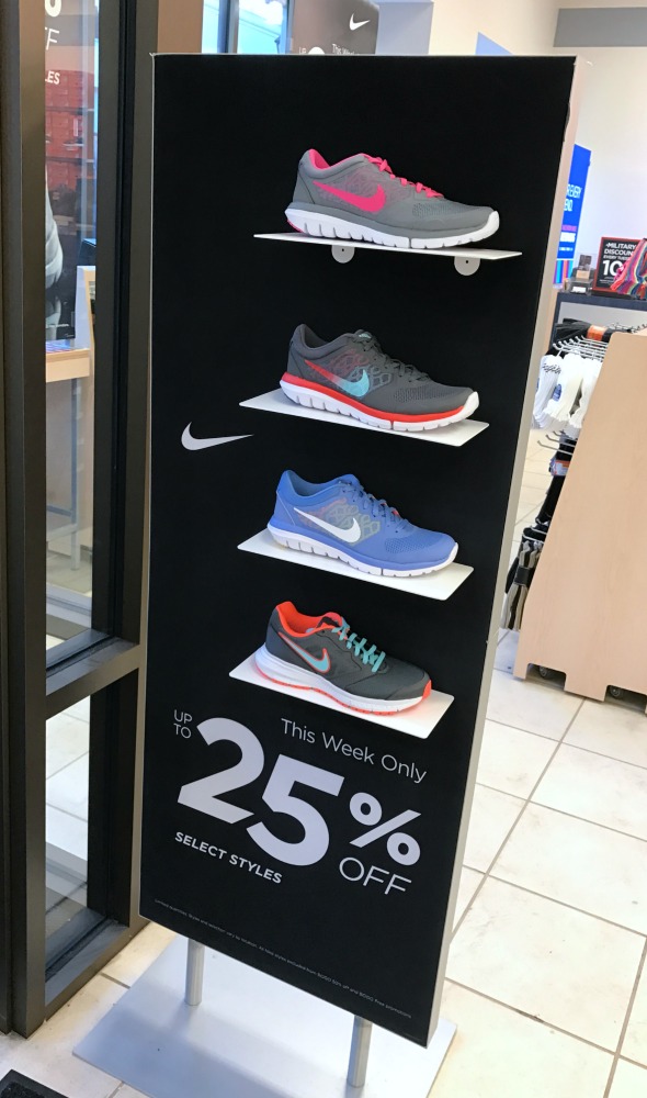Rack Room Display (1)_web.jpg