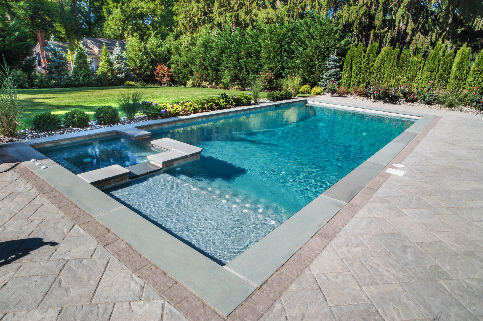 Luxury Pools - Southern Poolscapes