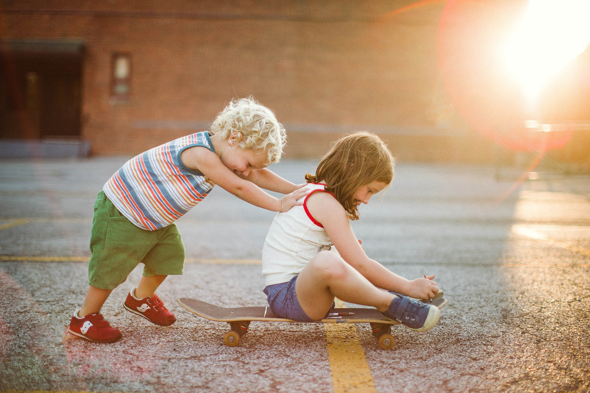 Childhood best friends. Jack and i. My childhood friend. Вдохновляющие цитаты про дружбу. We each other since childhood.