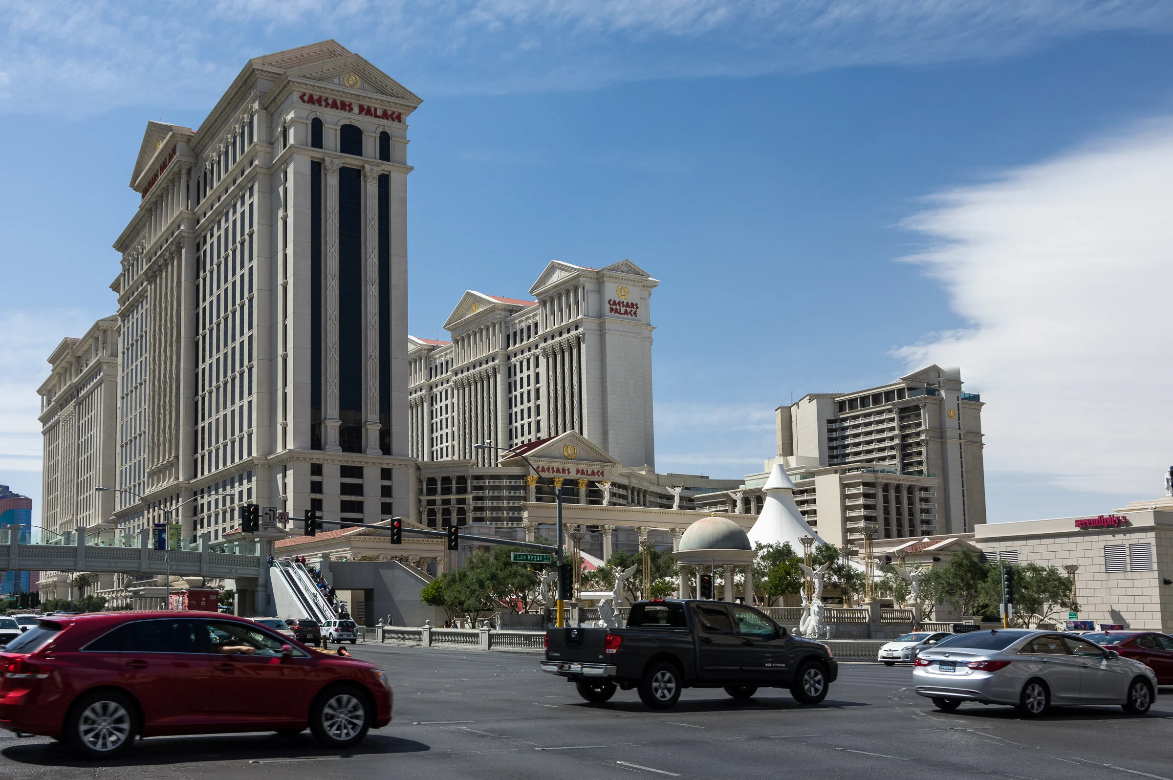 Caesars Palace ist absurd gigantisch.
