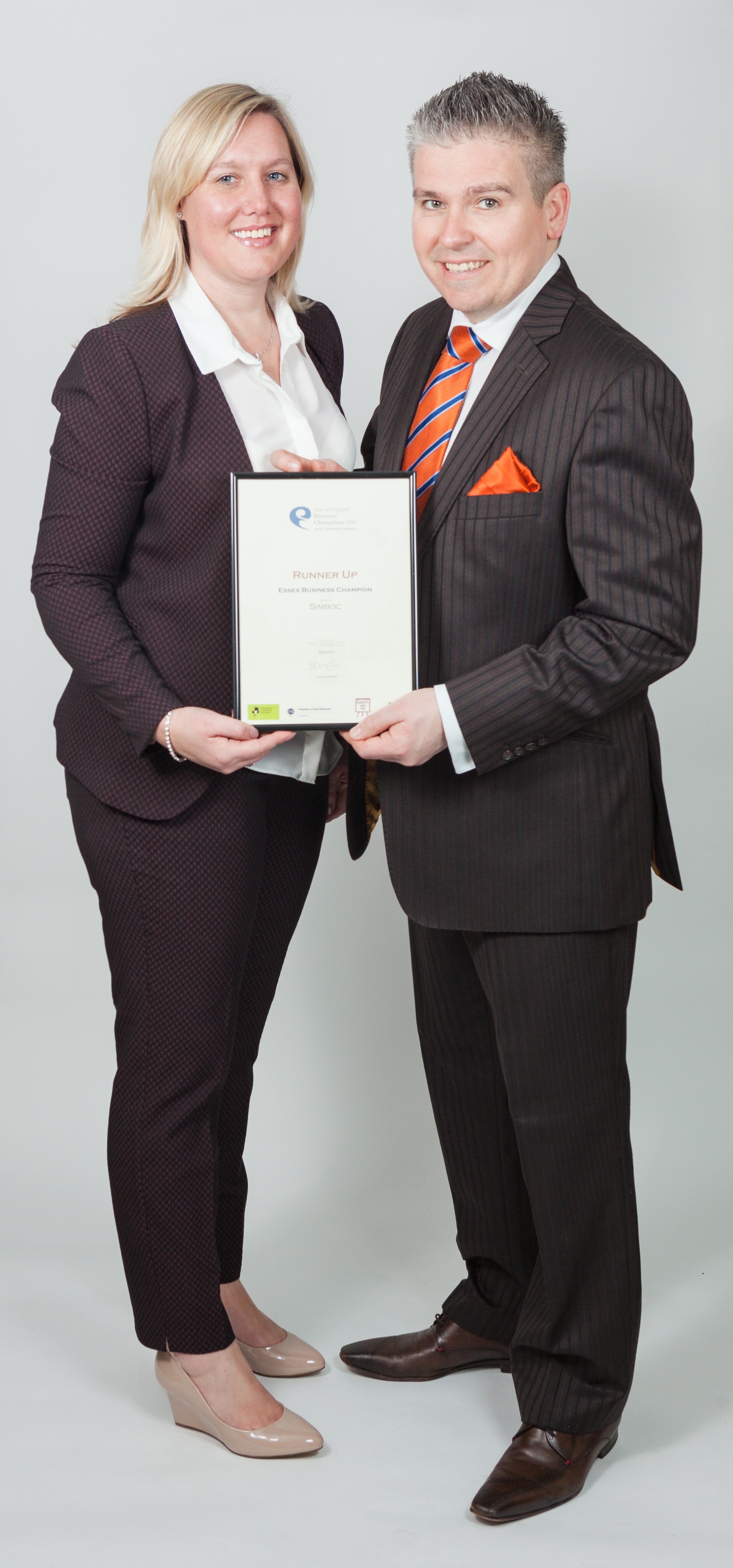 Jo and Dave - Holding Award_SimbocLtd_6938.jpg