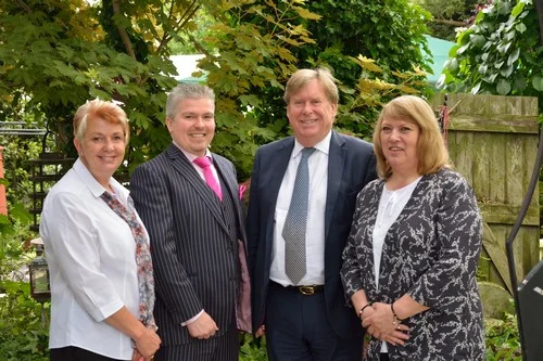 David Bell Meets Simon Burns MP