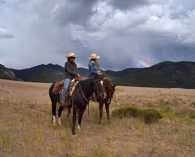 Some where over the rainbow they say. We were taking a break on the dunes @greatsanddunesnps to see what the weather would do, when this fabulous rainbow popped out between the clouds. Not sure if there was a pot of gold at the end of the rainbow, but this shot was all the gold I needed. #natgeo100contest #sanddunes #rainbow #storms #mylensrental #roam247 #greettheoutdoors #girlsoutside #grit #ranchlandszapataranch #ranchlands #horses #mountains