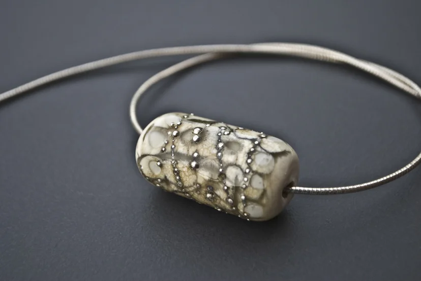  Effetre Murano Glass:  Dark Ivory and Pure Silver 