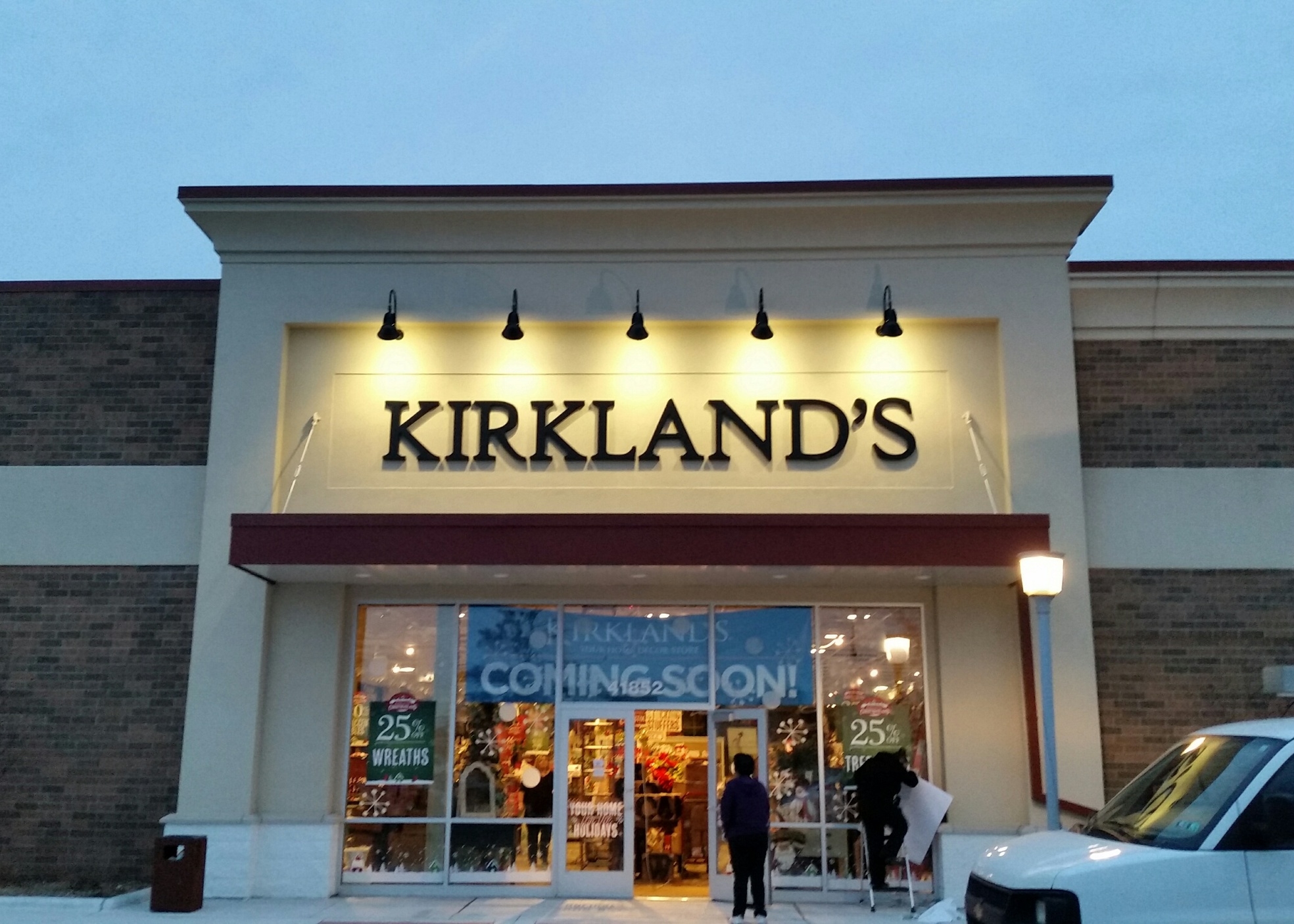 KIRKLANDS Store Front Sign and Commercial Build Out.jpg