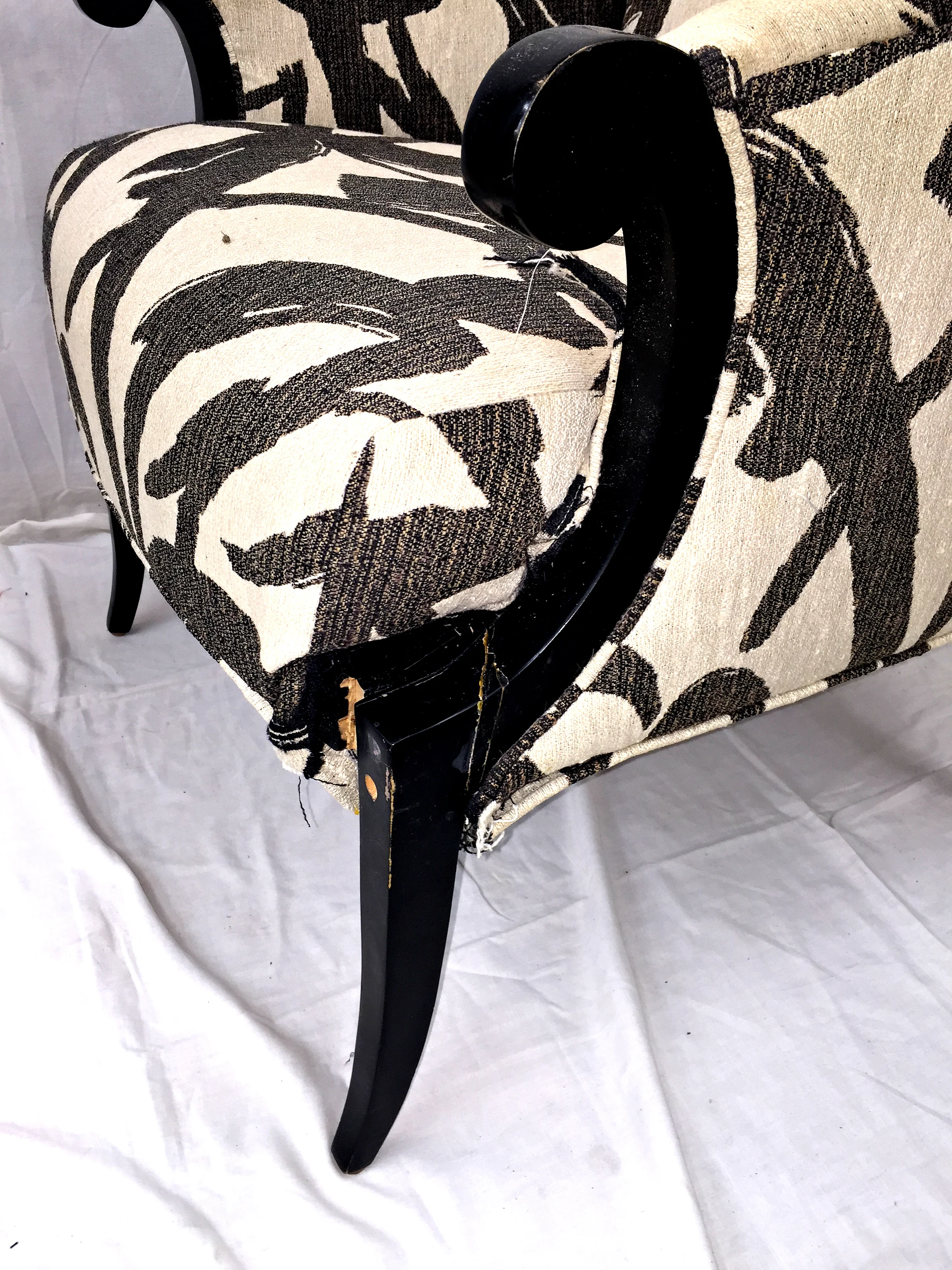 replace chair broken leg