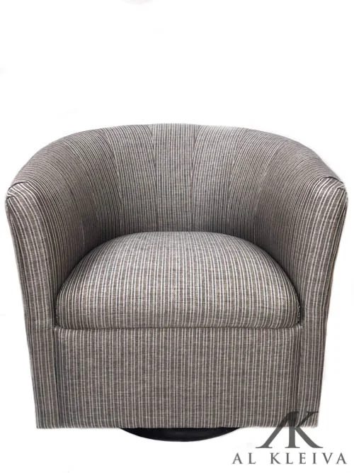 Comfortable barrel swivel chair