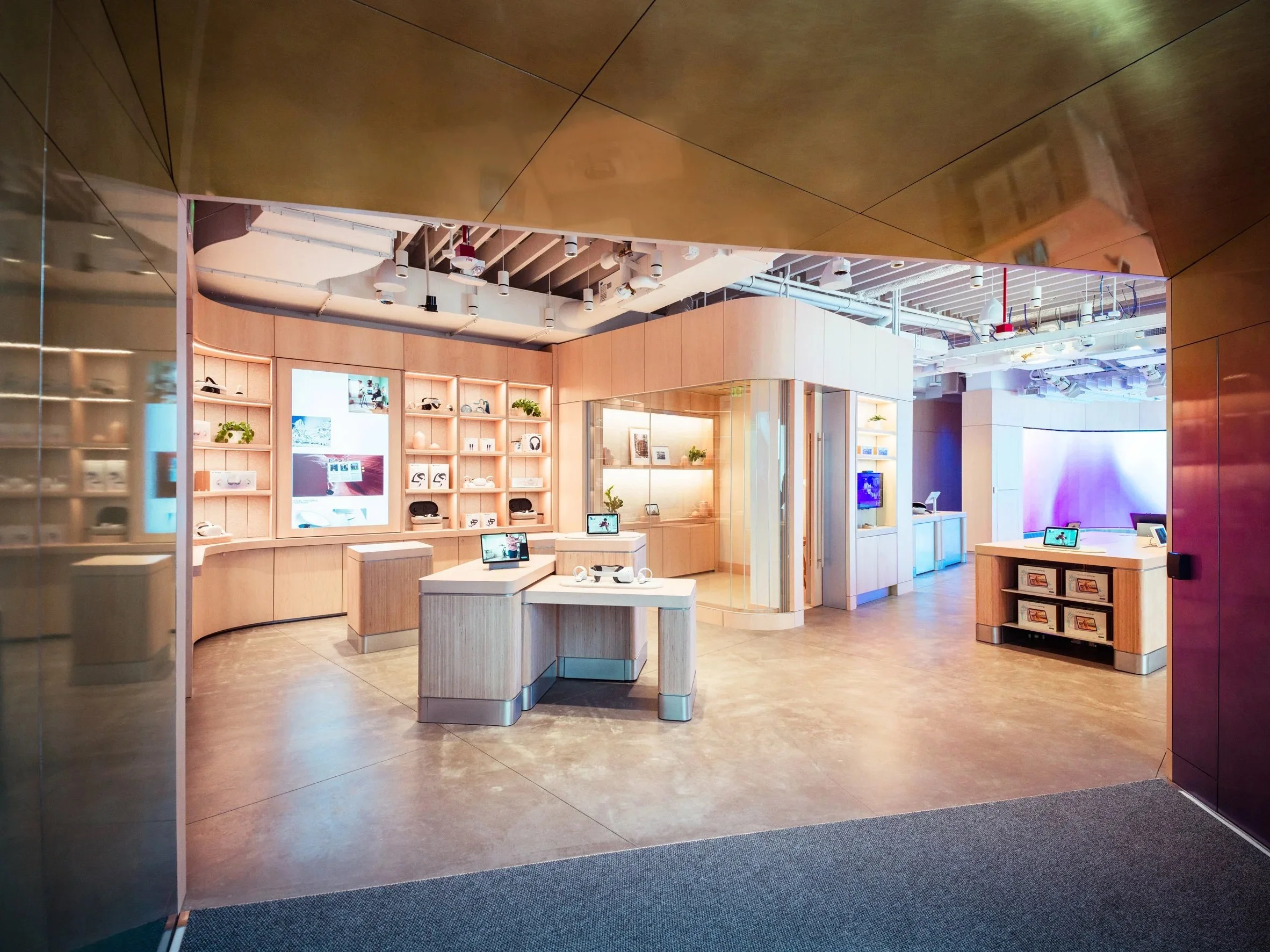 meta-store-retail-architecture_dezeen_2364_col_2.jpg