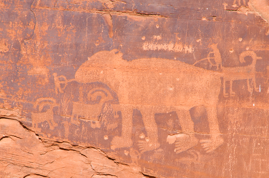Petroglyph from the Formative Period (AD 1 - AD 1250) showing a bear with a hunter's spear at its nose.