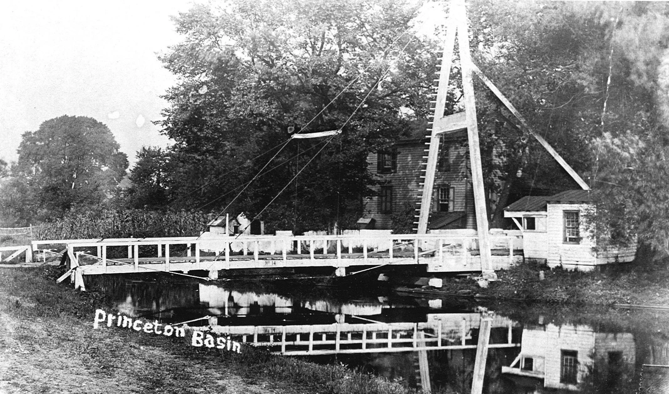 Delaware & Raritan Canal Swing Bridge.jpg