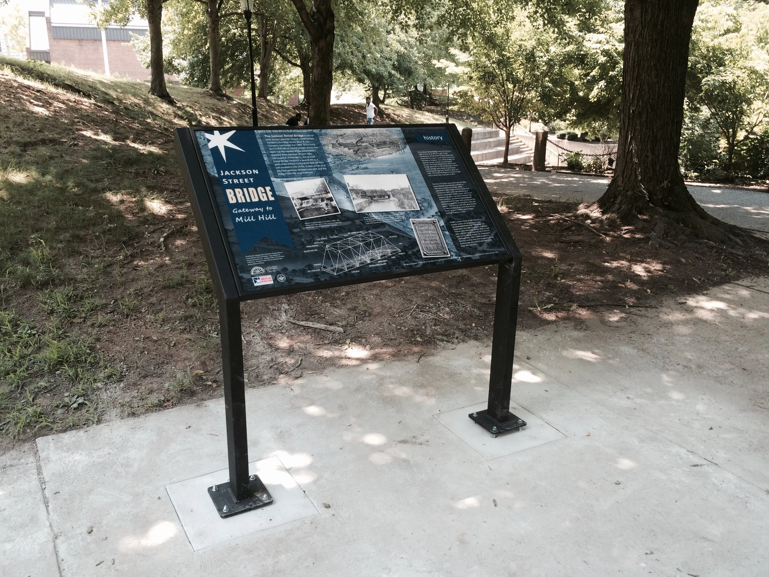 Jackson Street Bridge Sign.jpg