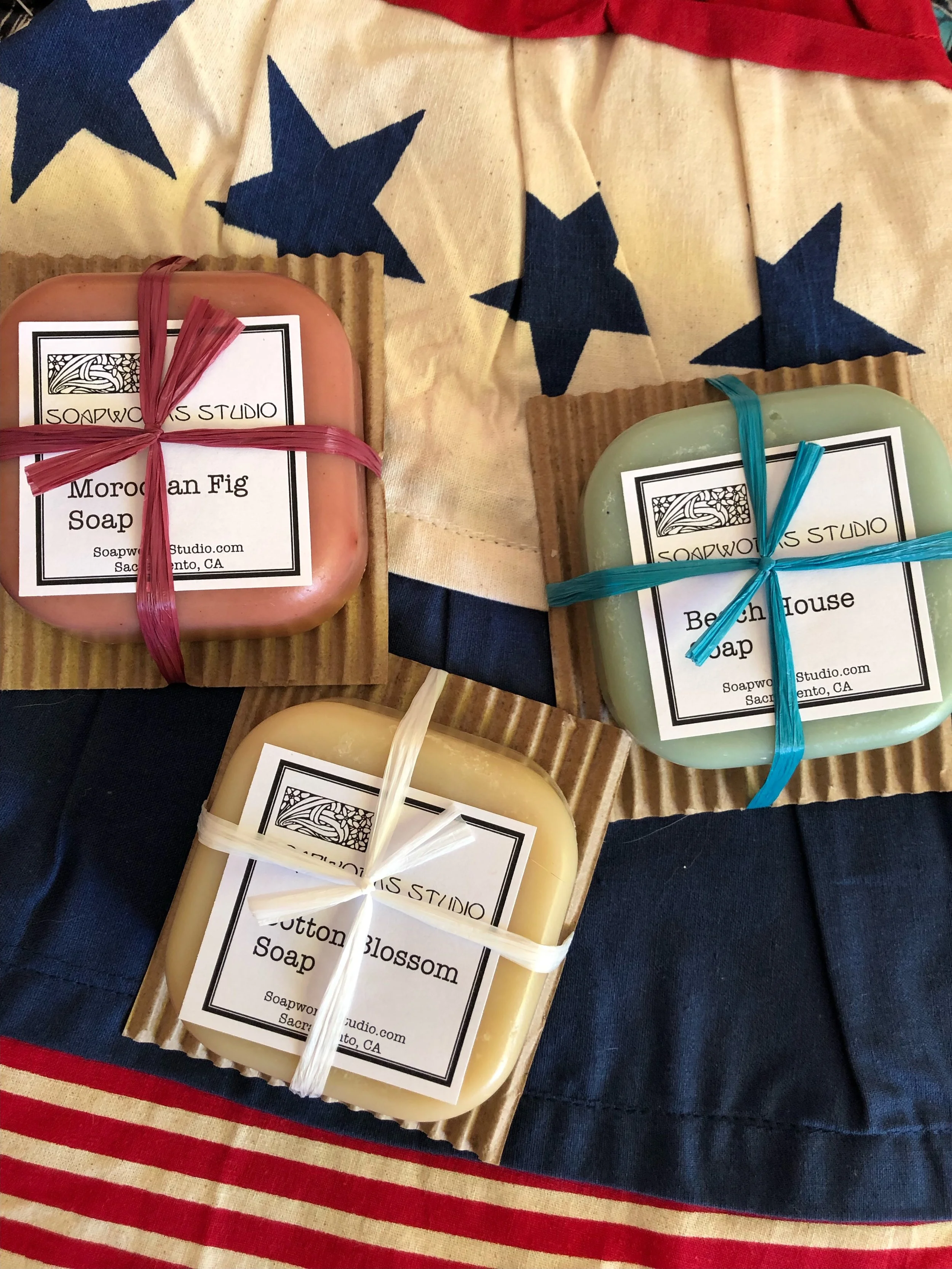 Ka-BOOM! Free Shipping Holiday