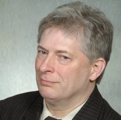 Werner De Bondt Professor of Behavioral Finance and Director of the Driehaus Center for Behavioral Finance, DePaul University