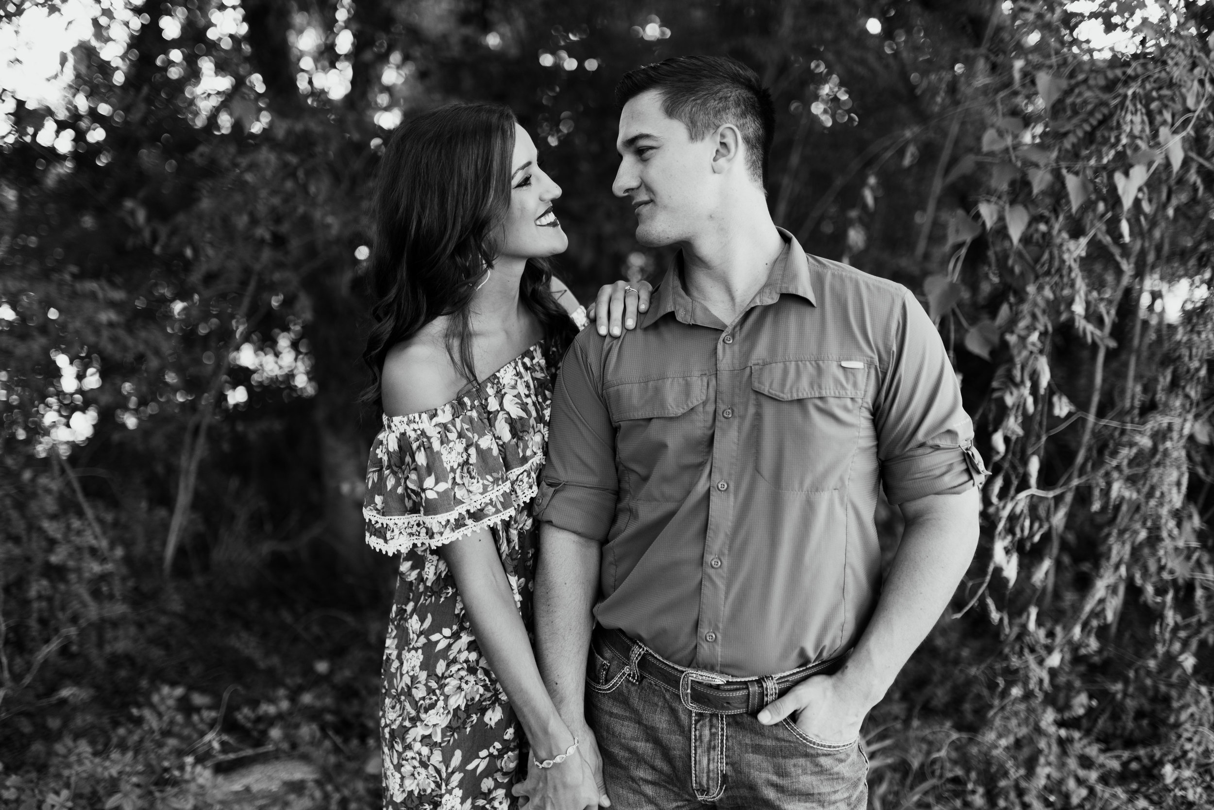 Sugar Land Engagement Session | Houston Natural Light Photographer | www.jordanmitchellphotography.com