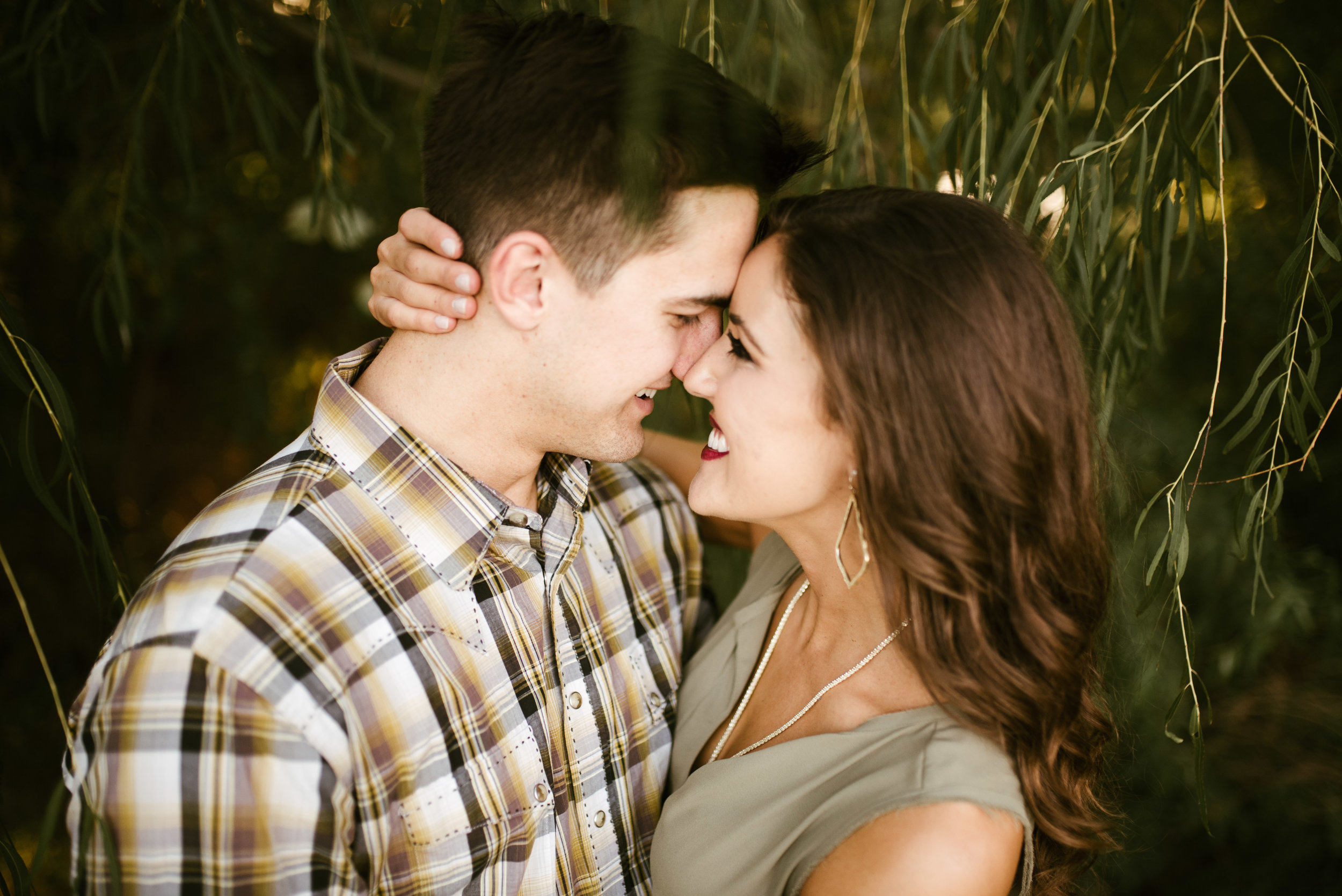 Sugar Land Engagement Session | Houston Natural Light Photographer | www.jordanmitchellphotography.com