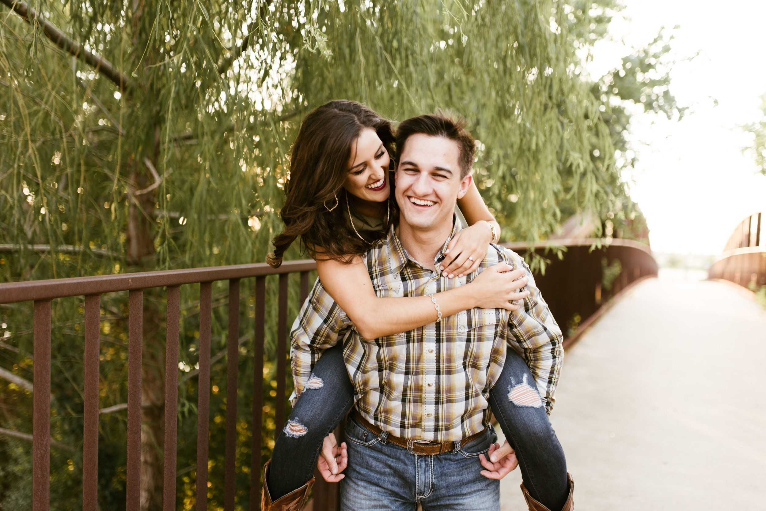 Sugar Land Engagement Session | Houston Natural Light Photographer | www.jordanmitchellphotography.com