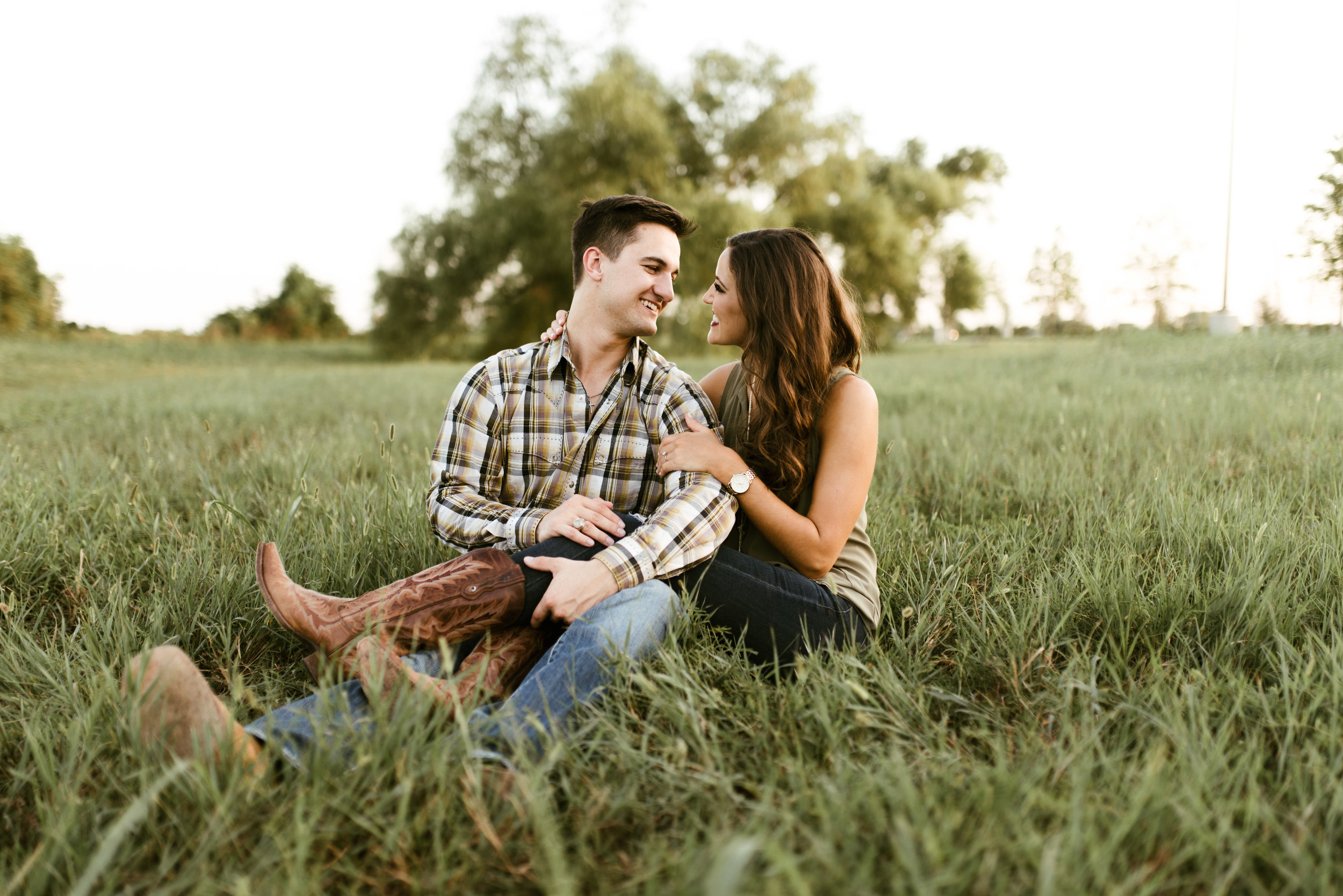  Sugar Land Engagement Session | Houston Natural Light Photographer | www.jordanmitchellphotography.com 