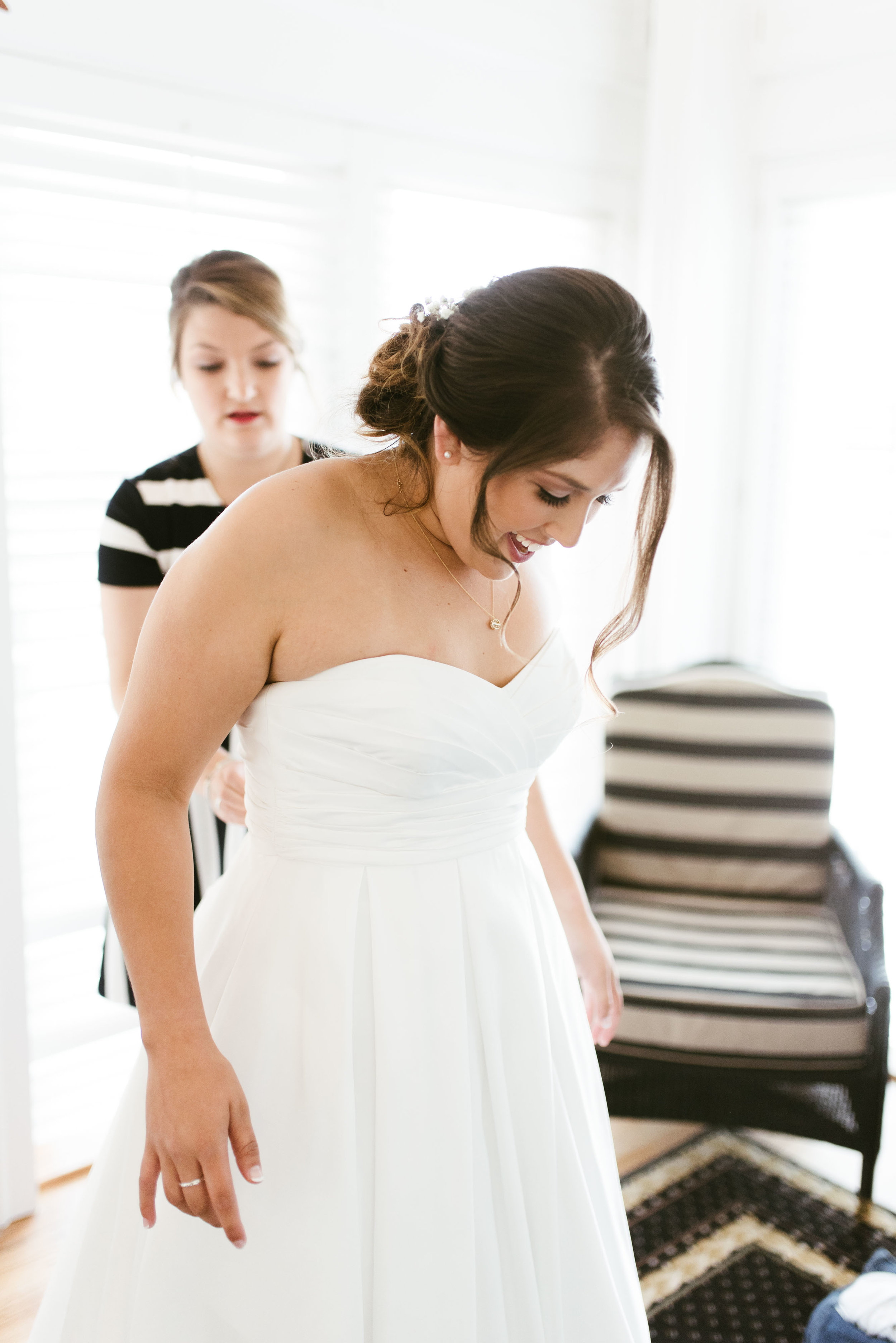  Intimate Downtown Galveston Wedding | Houston Natural Light Wedding Photographer | www.jordanmitchellphotography.com 