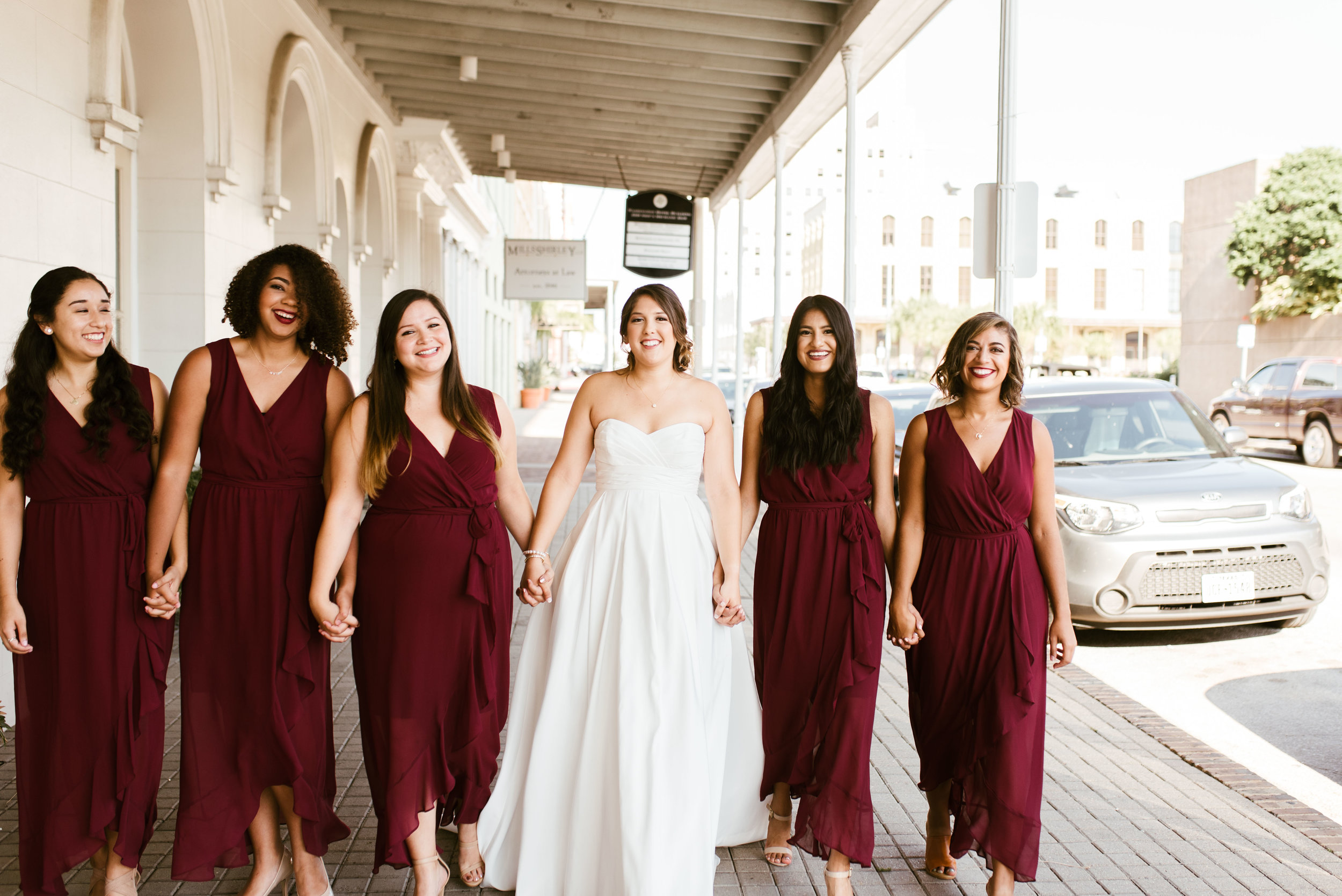  Intimate Downtown Galveston Wedding | Houston Natural Light Wedding Photographer | www.jordanmitchellphotography.com 