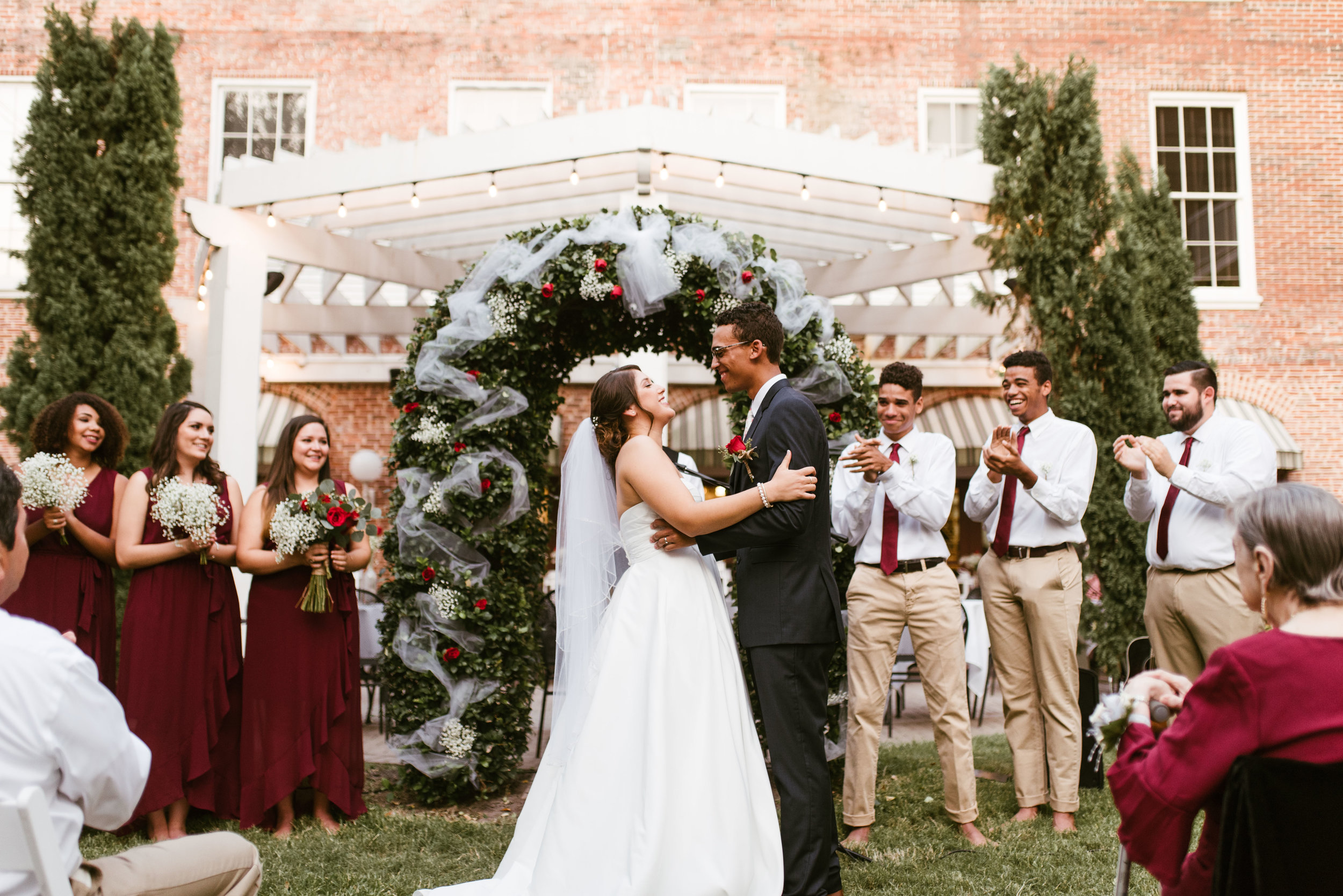  Intimate Downtown Galveston Wedding | Houston Natural Light Wedding Photographer | www.jordanmitchellphotography.com 