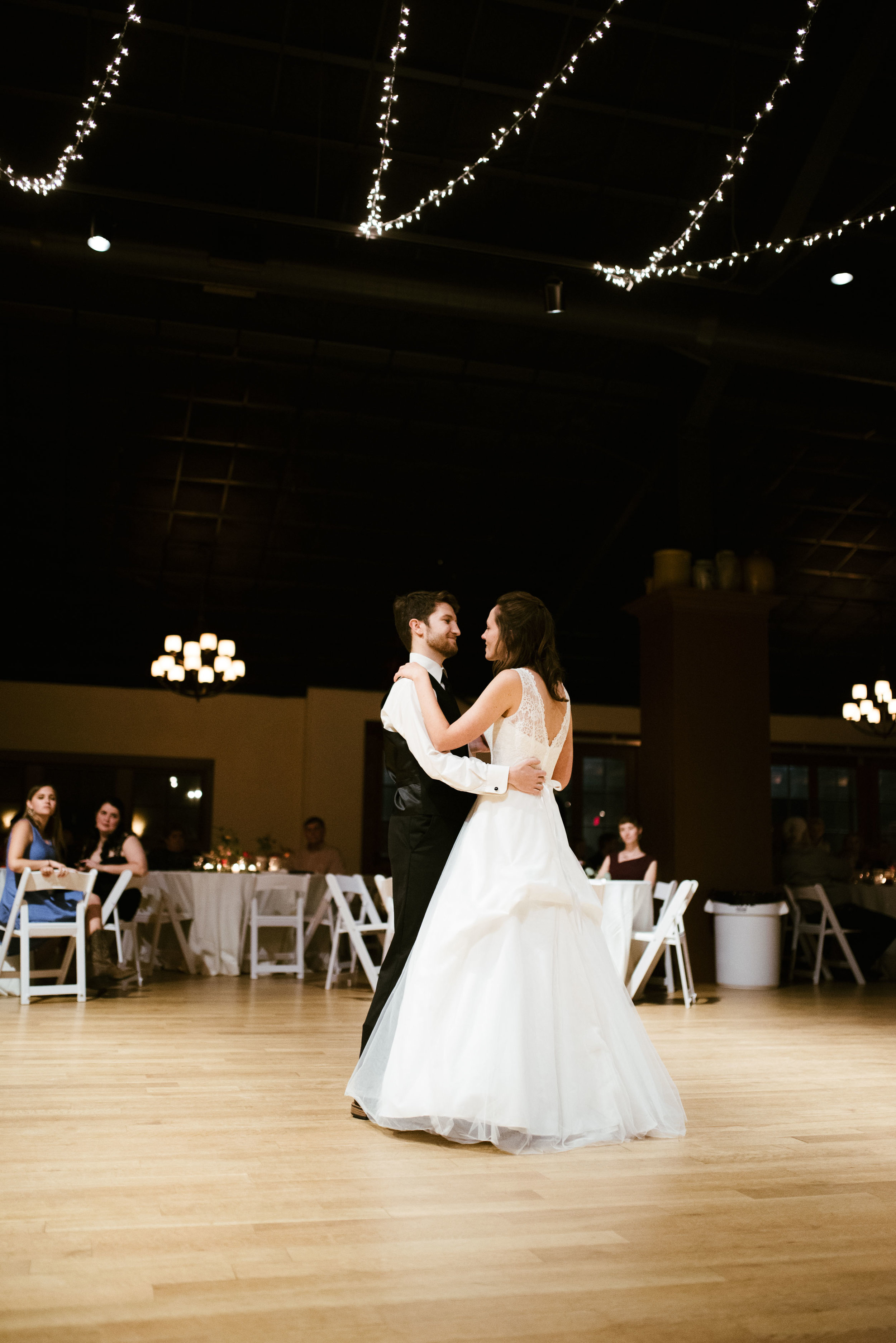 Henkel Hall Wedding, Round Top | Houston Natural Light Wedding Photographer | www.jordanmitchellphotography.com