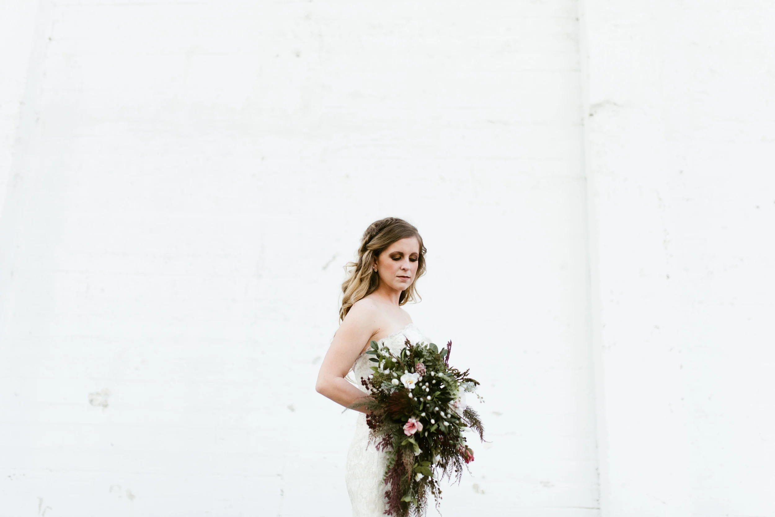 Houston Heights Bridal Session | Houston Wedding Photographer | Houston Natural Light Photographer | www.jordanmitchellphotography.com