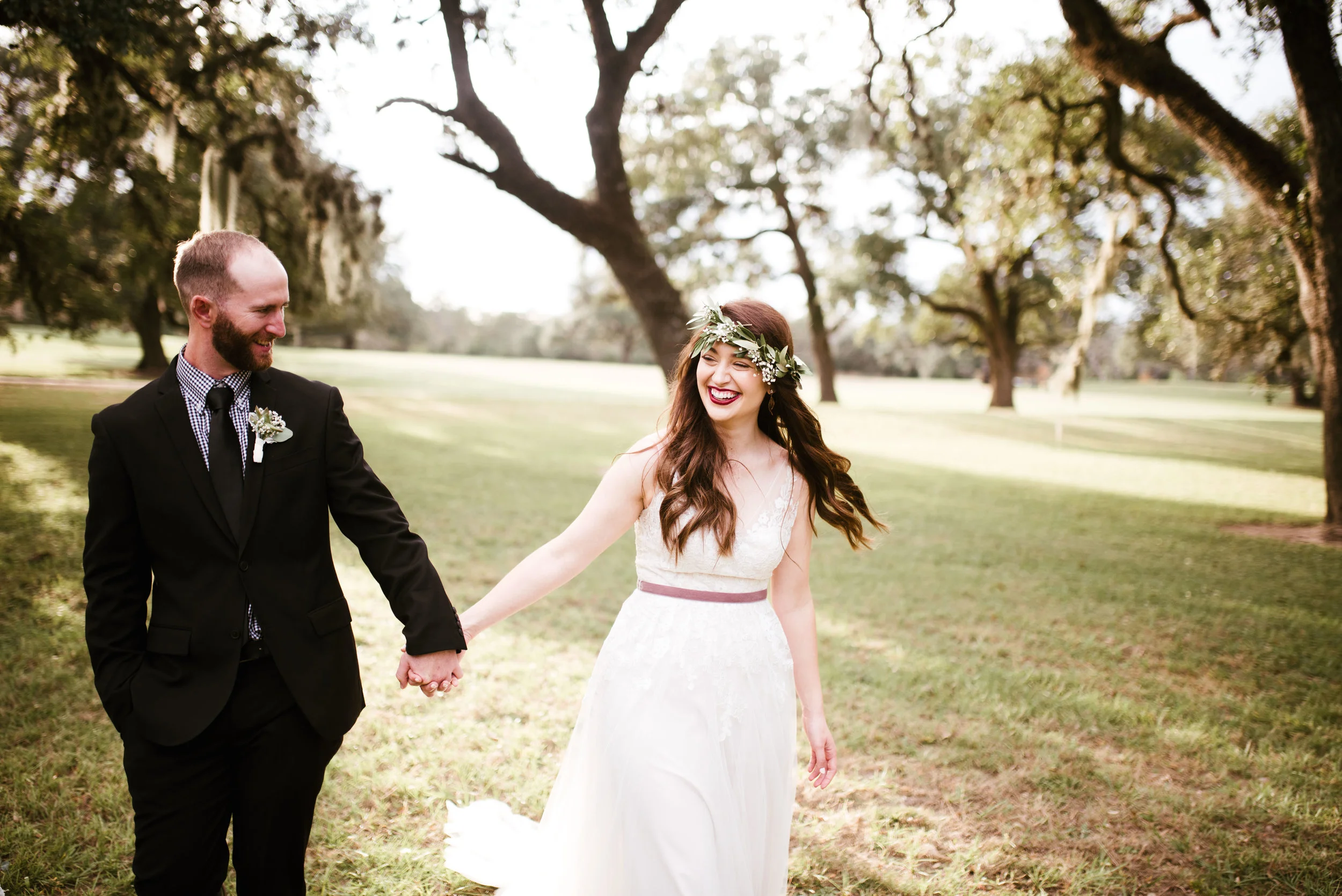 Columbus, Texas Wedding | Houston Natural Light Wedding Photographer | www.jordanmitchellphotography.com