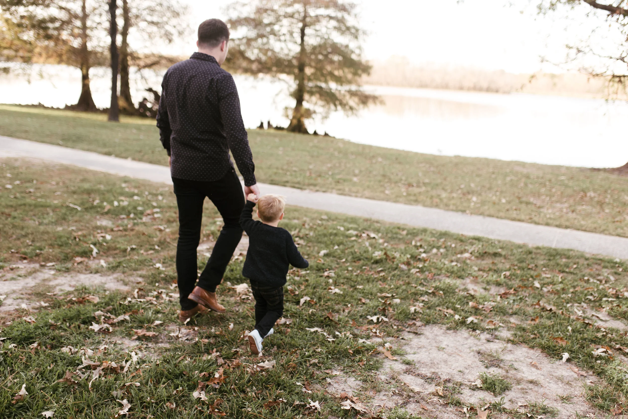 Kingwood Family Session | Houston Natural Light Photographer | www.jordanmitchellphotography.com