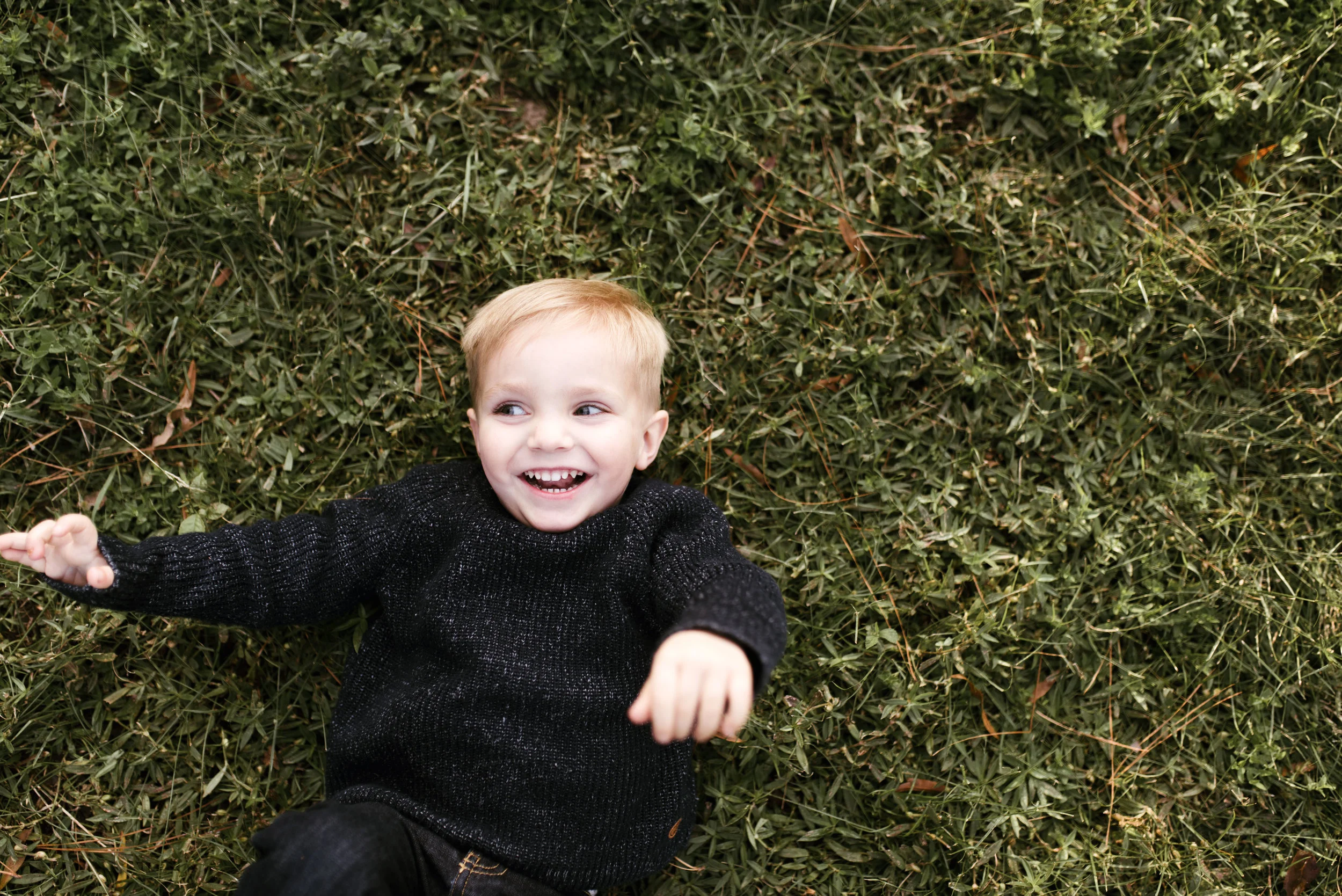 Kingwood Family Session | Houston Natural Light Photographer | www.jordanmitchellphotography.com