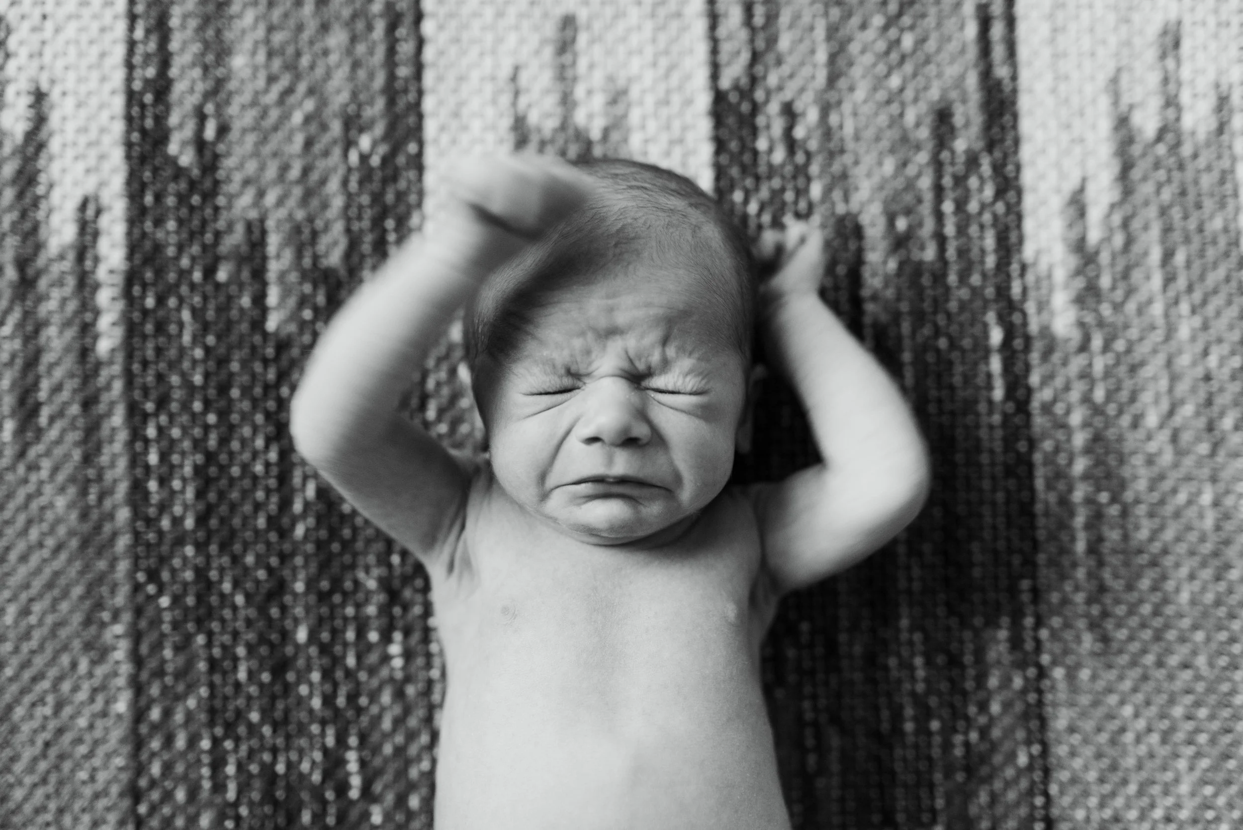 Atascocita Lifestyle Newborn Session | Houston Natural Light Photographer | www.jordanmitchellphotography.com
