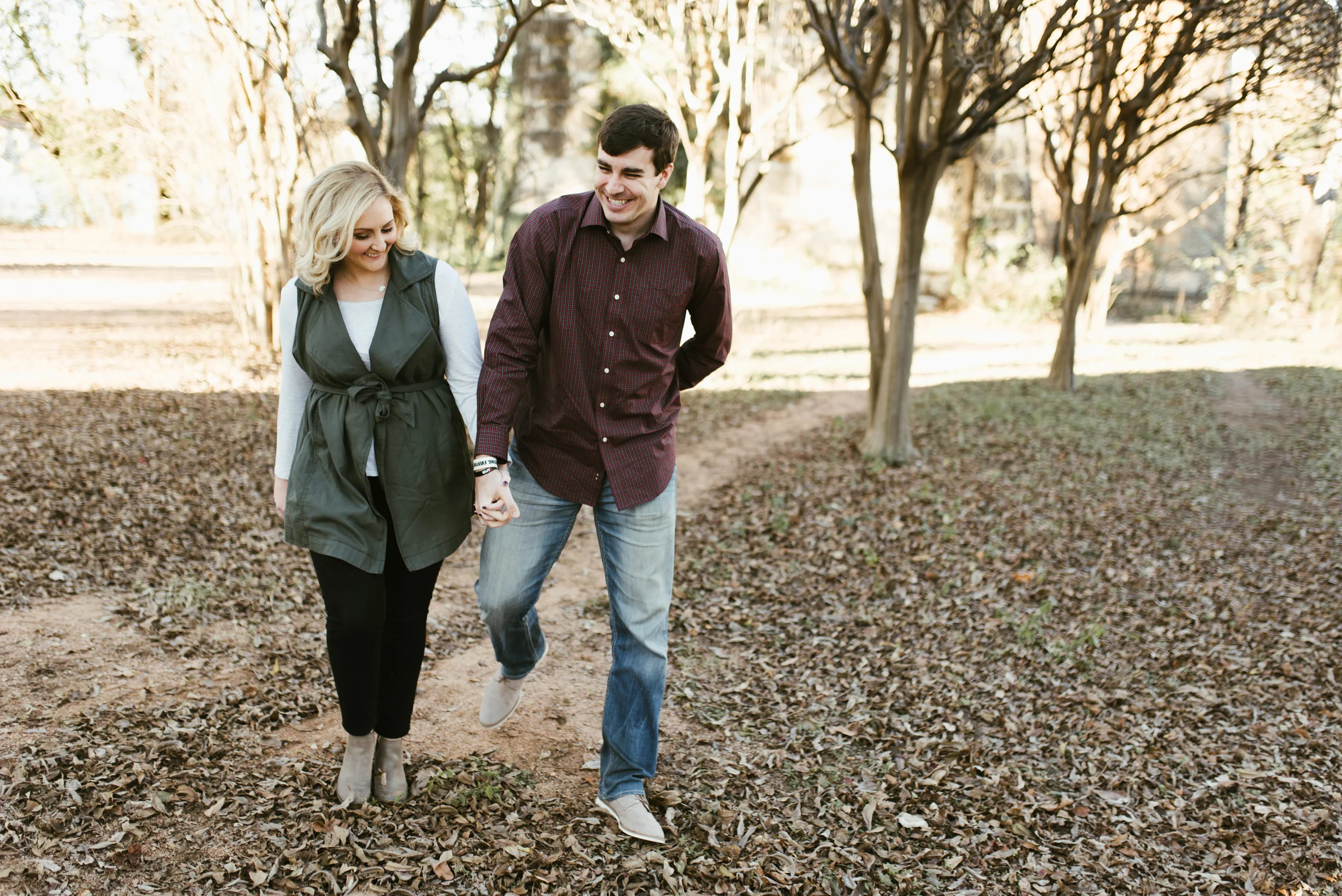 Houston Natural Light Photographer | Houston Engagement Photographer | www.jordanmitchellphotography.com