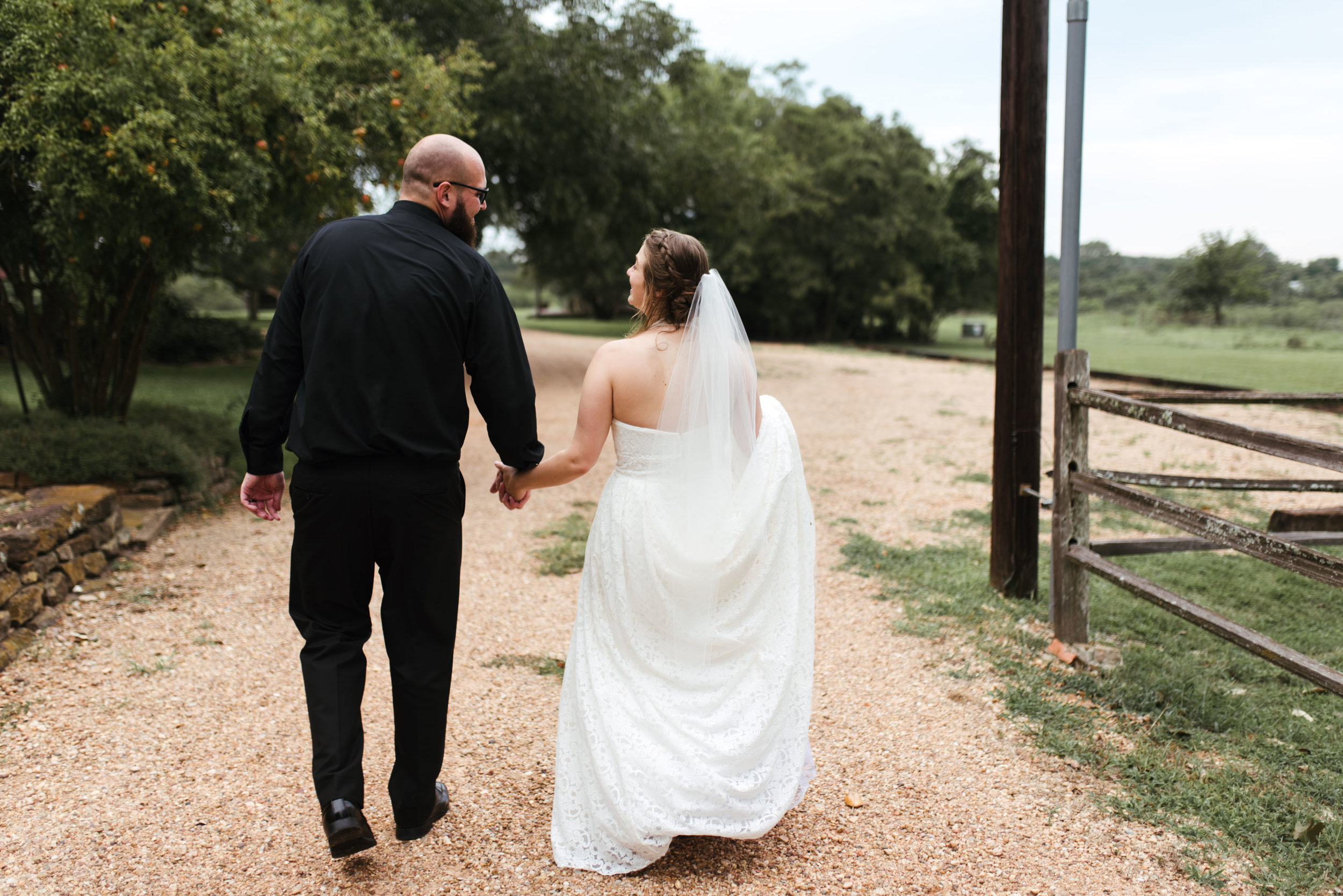 Chappell Hill Wedding | Fort Worth Wedding Photographer | Dallas Wedding Photographer | www.jordanmitchellphotography.com