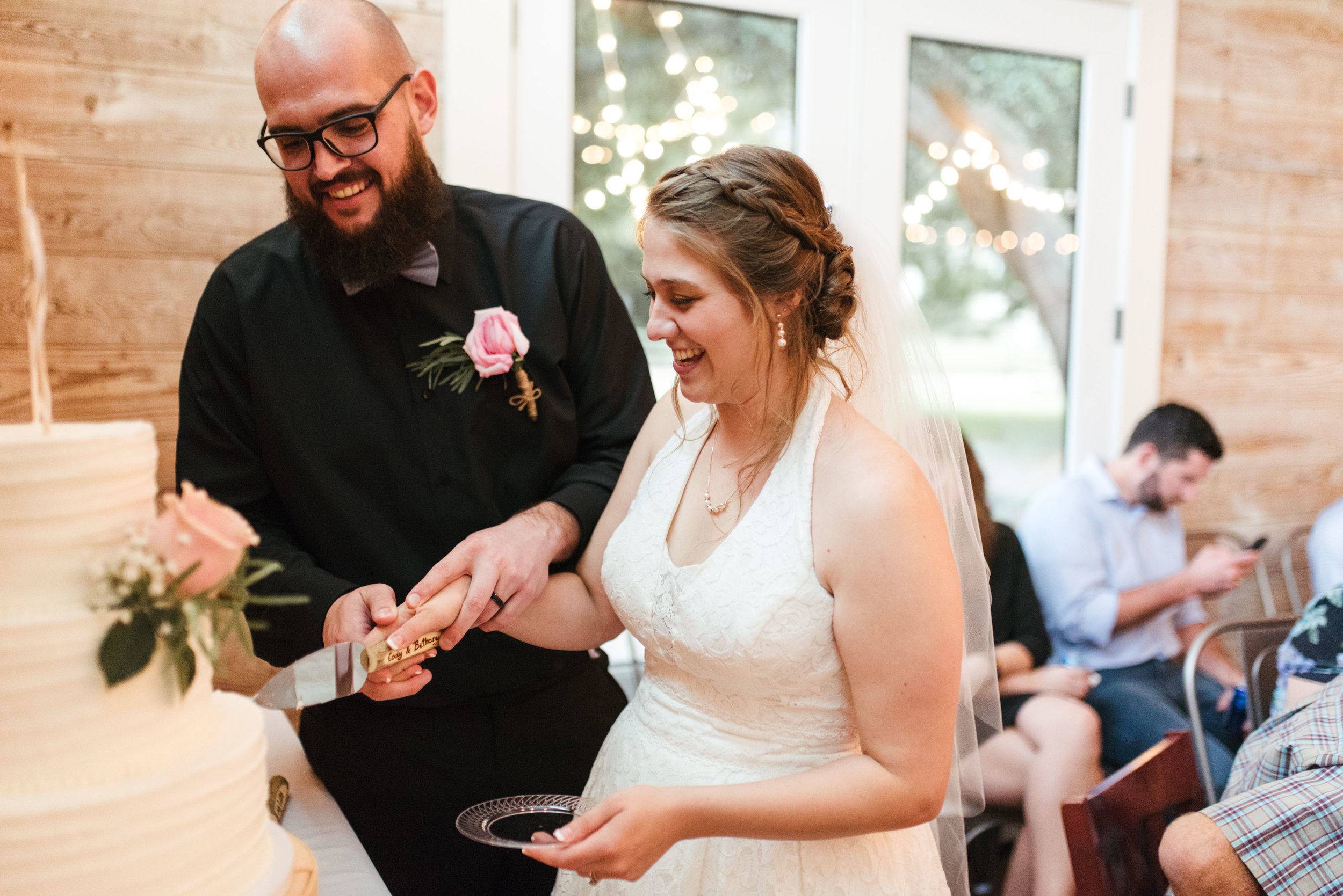 Chappell Hill Wedding | Fort Worth Wedding Photographer | Dallas Wedding Photographer | www.jordanmitchellphotography.com