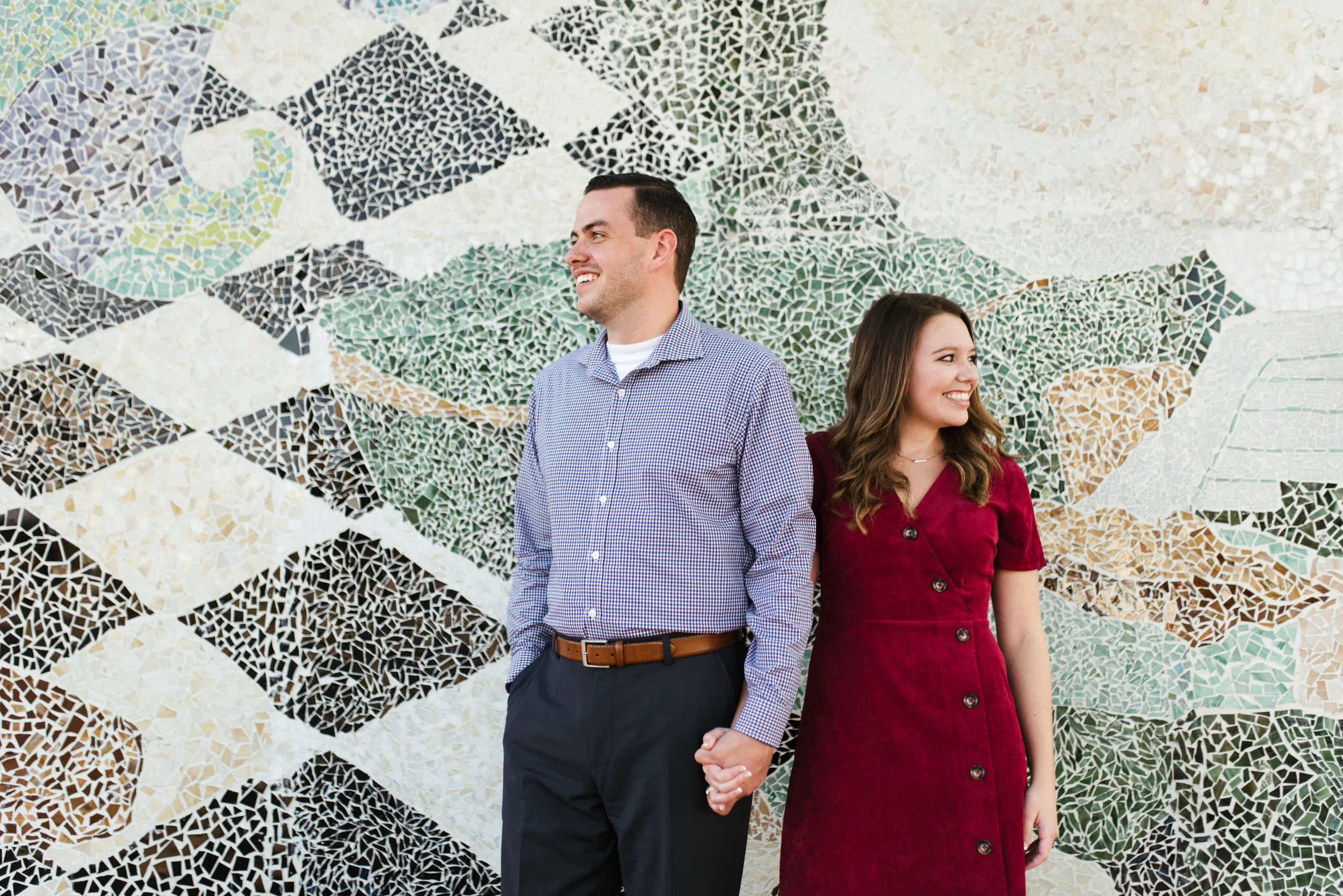 Fort Worth engagement session | Fort Worth engagement photographer | Fort Worth Wedding photographer | www.jordanmitchellphotography.com